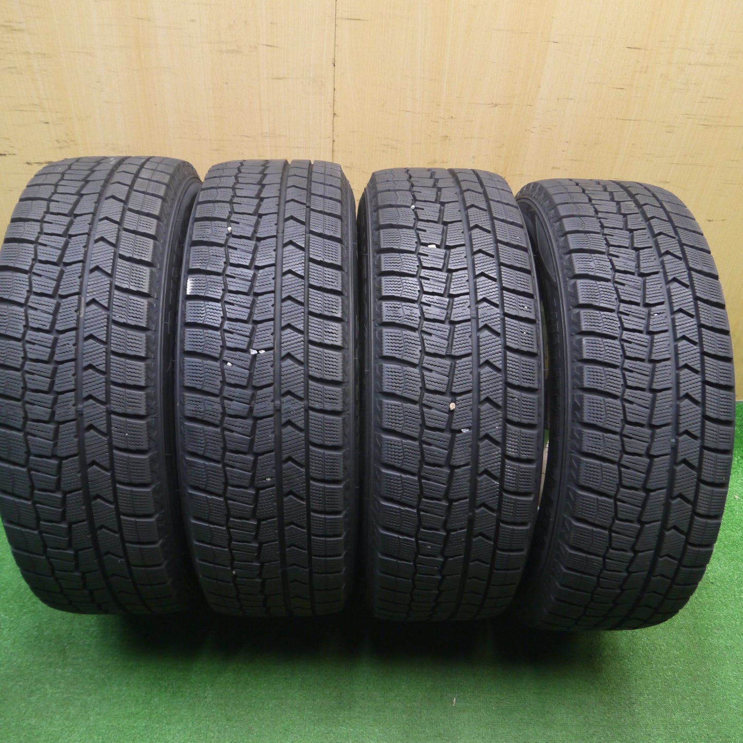 [送料無料] バリ溝！21年！キレイ！9.5分★スタッドレス 205/60R16 ダンロップ ウインターマックス WM02 BALMINUM バルミナ 16インチ PCD114.3/5H★4120605Hス