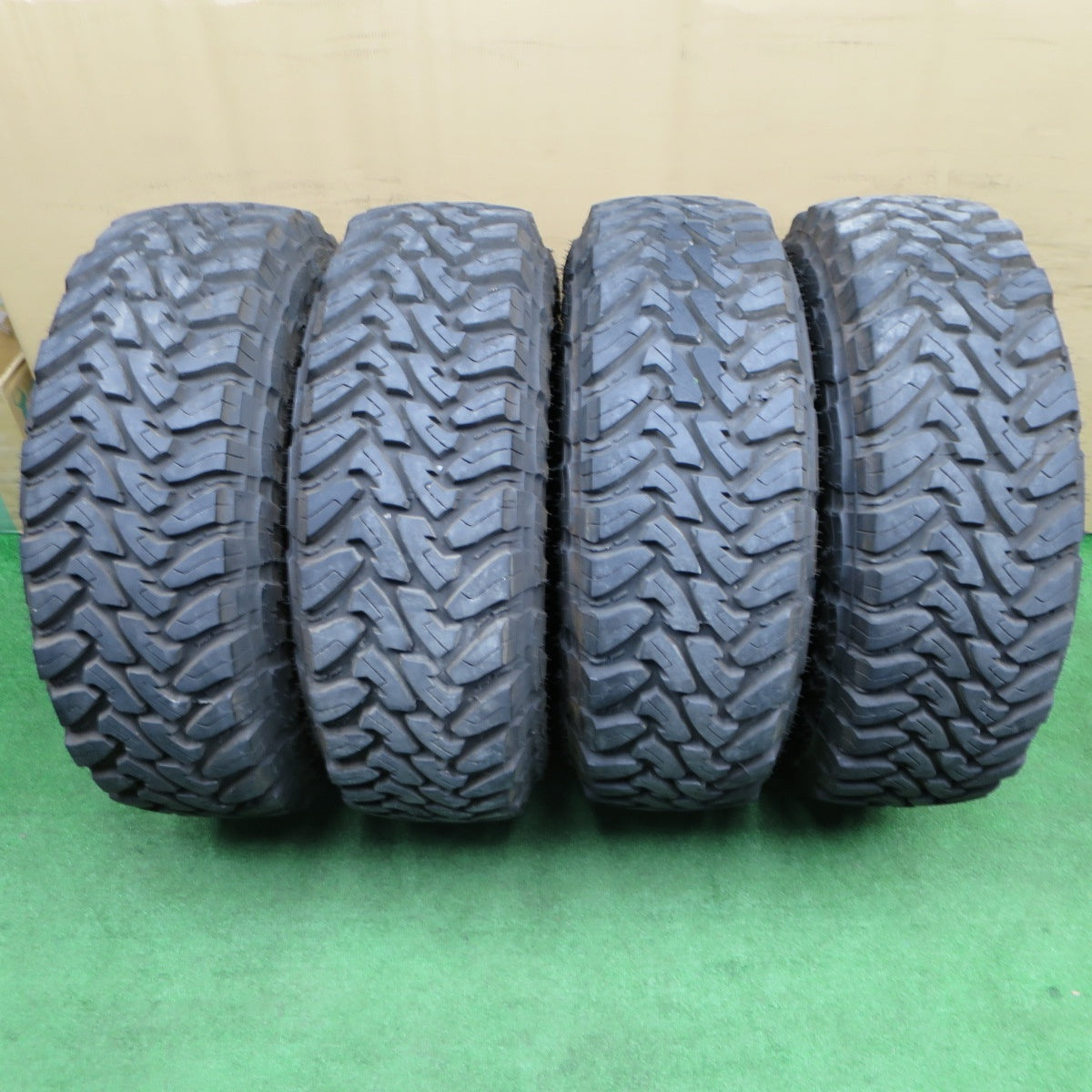 バリ溝！24年！9.5分★33×10.50R15 LT 114P 6PR トーヨー オープン カントリー M/T ENKEI エンケイ 15インチ PCD139.7/6H★6012501NKノ