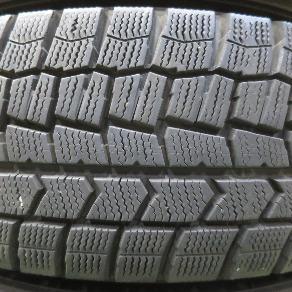 バリ溝！22年！9.5分◎日産 セレナ 純正 スチール 195/65R15 スタッドレス ダンロップ ウインターマックス WM02 15インチ PCD114.3/5H◎6070802イス