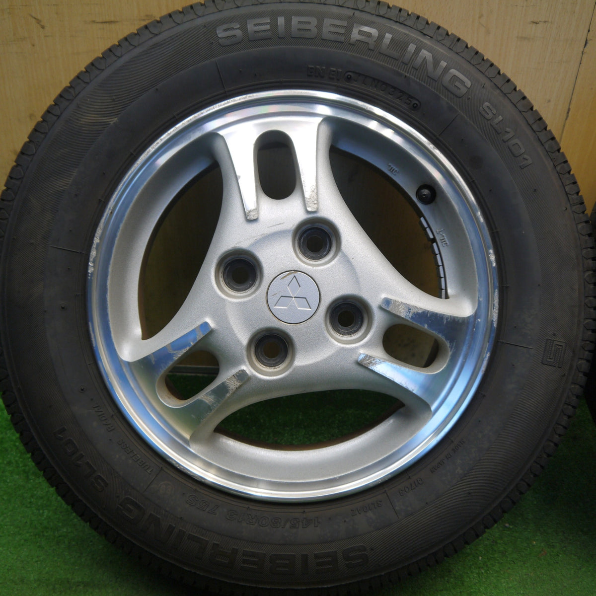 バリ溝！25年！8.5分◎三菱 ミニカ 純正 145/80R13 セイバーリング SL101 13インチ PCD100/4H◎6090704Hノ