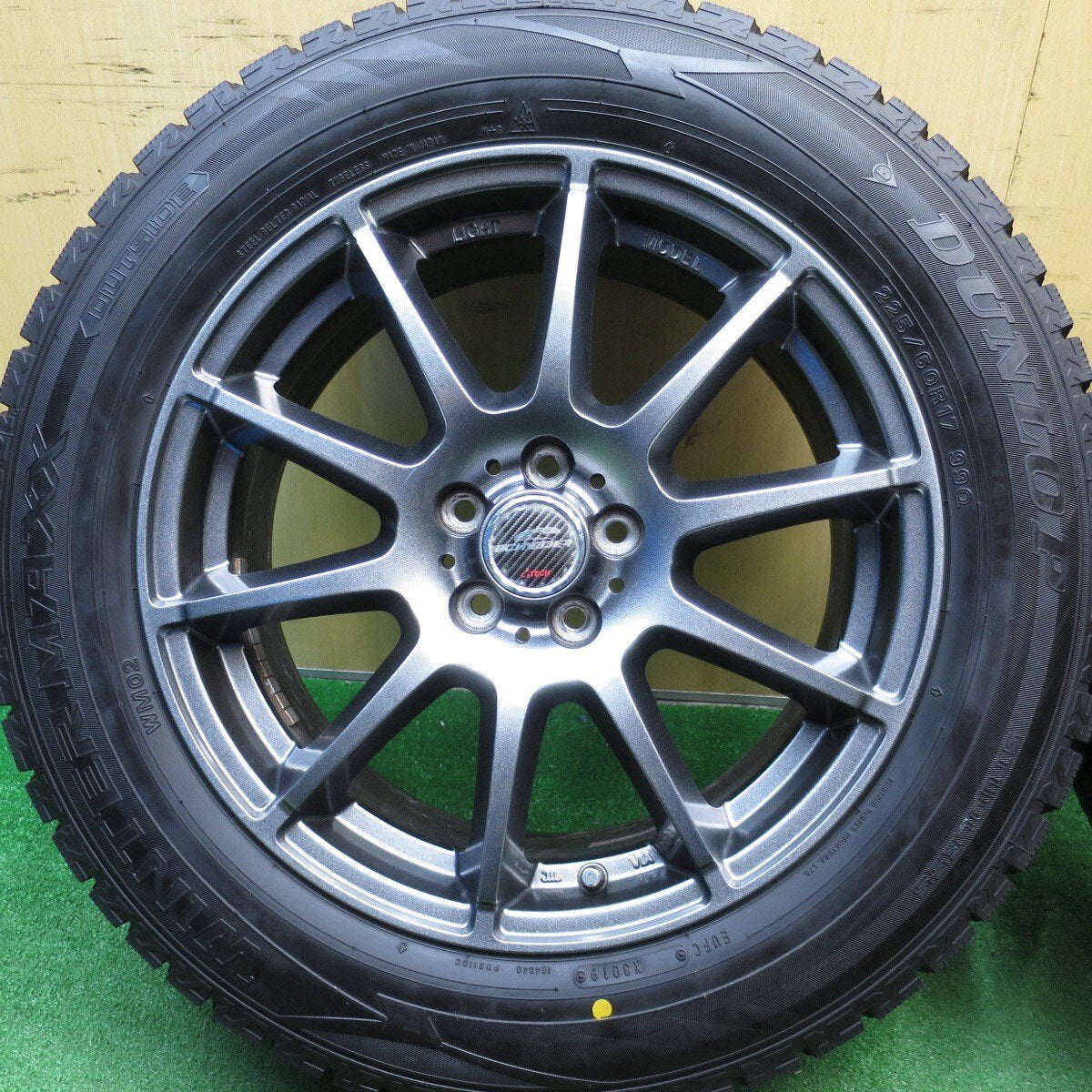 バリ溝！キレイ！9.5分★フォレスター XV 等 225/60R17 スタッドレス ダンロップ ウインターマックス WM02 SCHNEIDER シュナイダー 17インチ PCD100/5H★5030702Hス