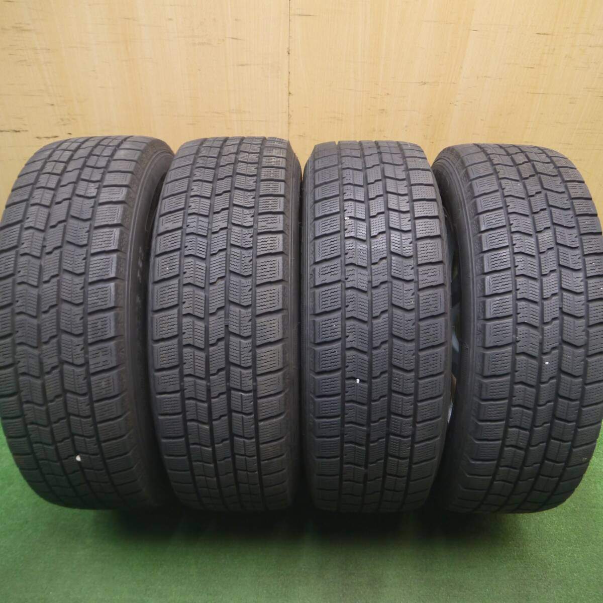 バリ溝！22年！キレイ！9分★スタッドレス 205/60R16 グッドイヤー アイスナビ7 ravrion RS01 ラブリオン 16インチ PCD114.3/5H★5020410Hス