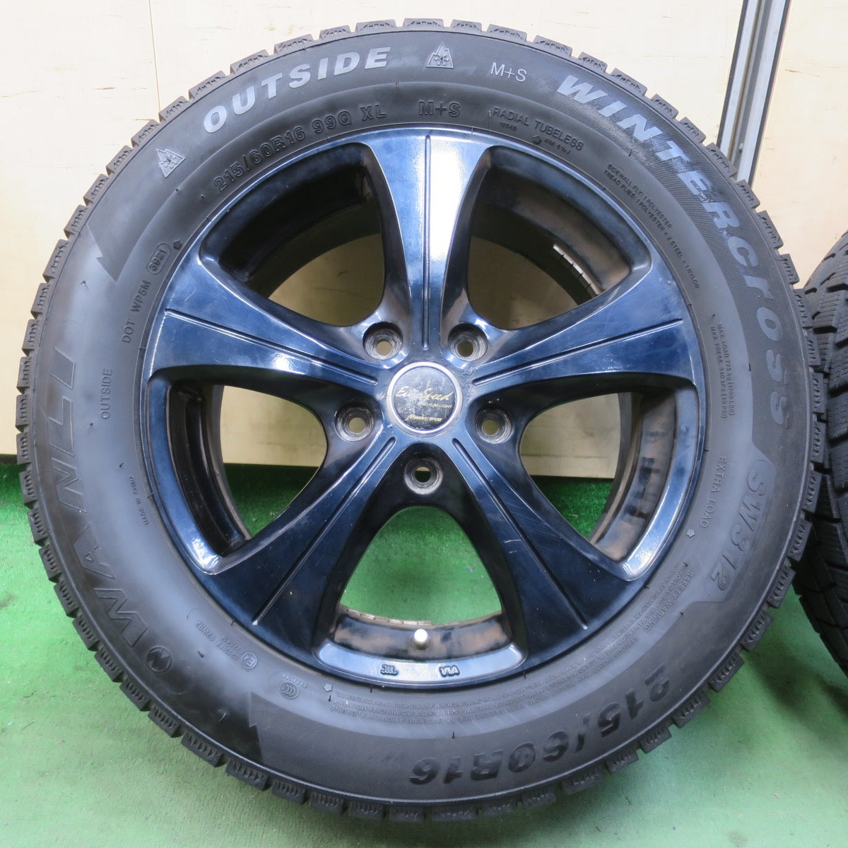 バリ溝！9分★スタッドレス 215/60R16 ワンリ WINTERCross SW312 EuroSpeed MANARAY SPORT ユーロスピード 16インチ PCD114.3/5H★6022307イス