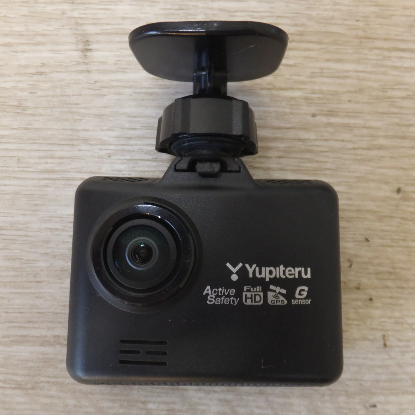 [送料無料] ★ユピテル Yupiteru ドライブレコーダー WD320S SDカードなし[87]★