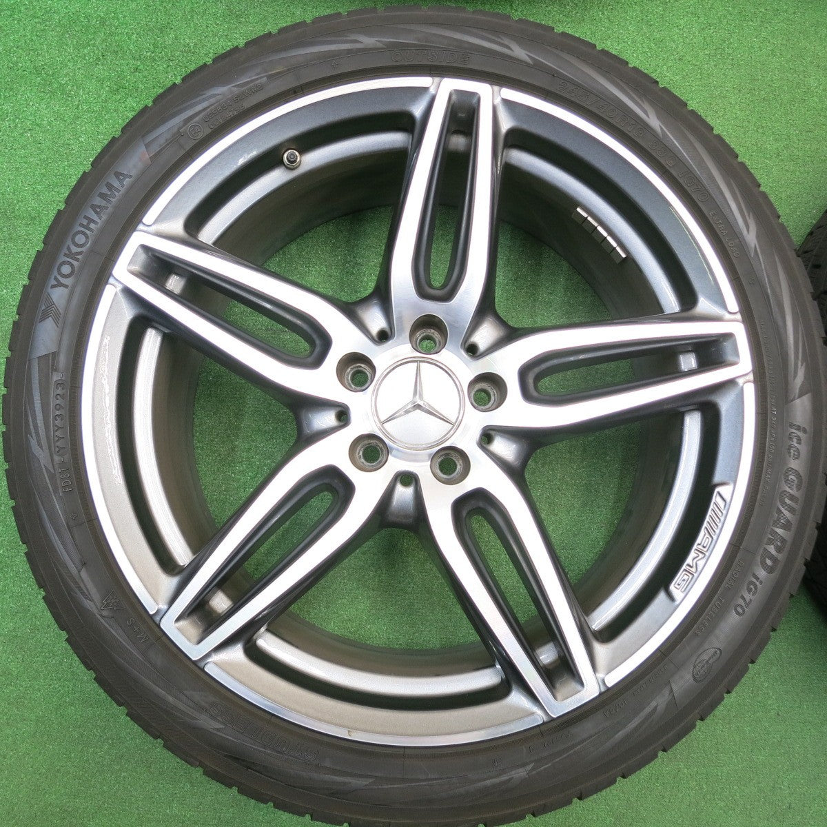 センサー付き！バリ溝！23年！キレイ！9分★ベンツ W213 Eクラス 純正 AMG 245/40R19 スタッドレス ヨコハマ アイスガード iG70 19インチ PCD112/5H★5120403HAス