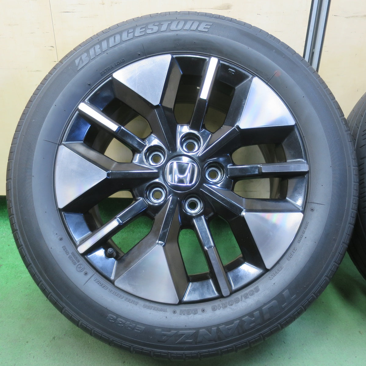 バリ溝！24年！9分★ホンダ RP ステップワゴン スパーダ 純正 205/60R16 ブリヂストン トランザ ER33 トーヨー トランパス MP7 16インチ PCD114.3/5H★6052903イノ