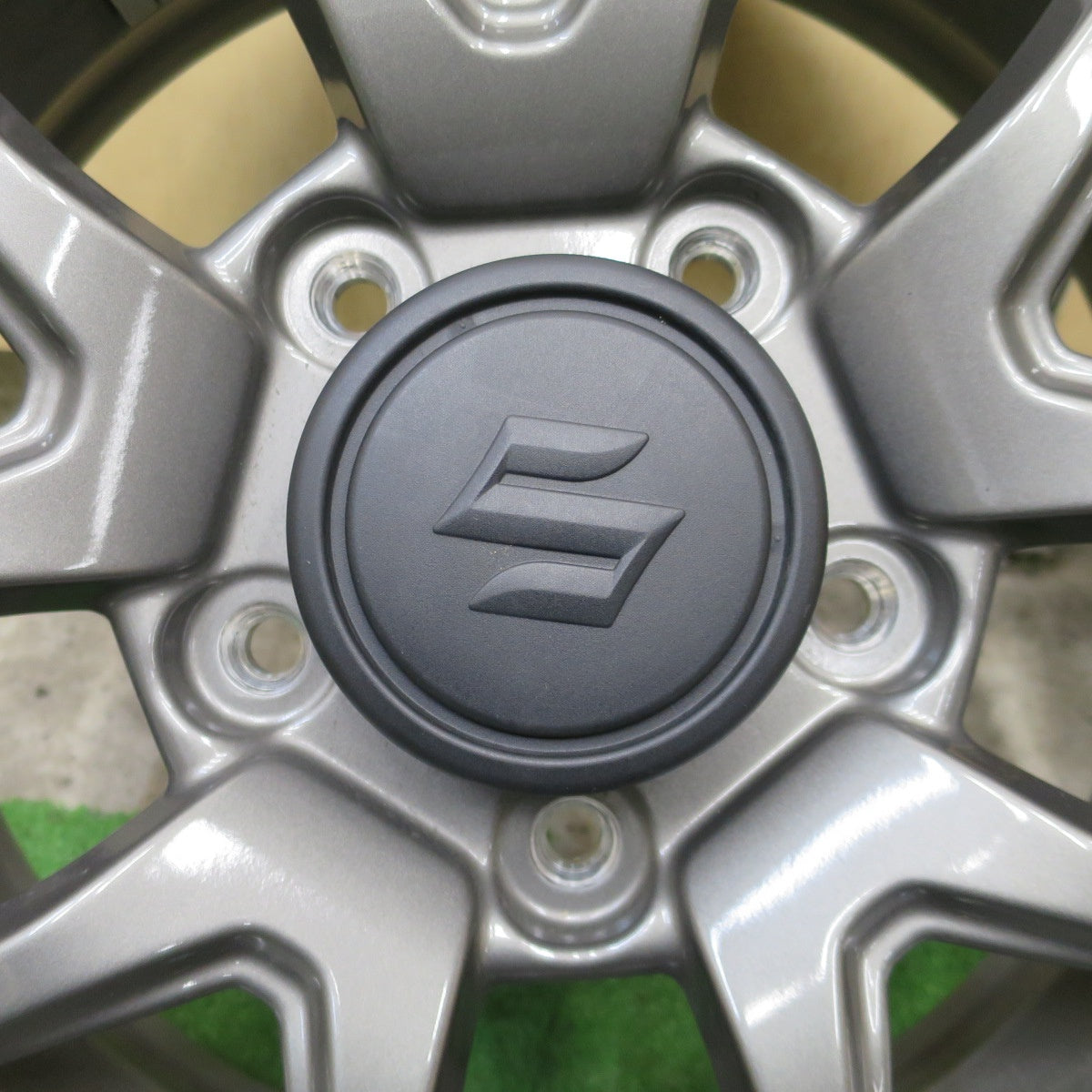 キレイ★スズキ JB64W ジムニー 純正 ENKEI ホイール 16インチ 16×5.5J エンケイ PCD139.7/5H★6050801NGホ