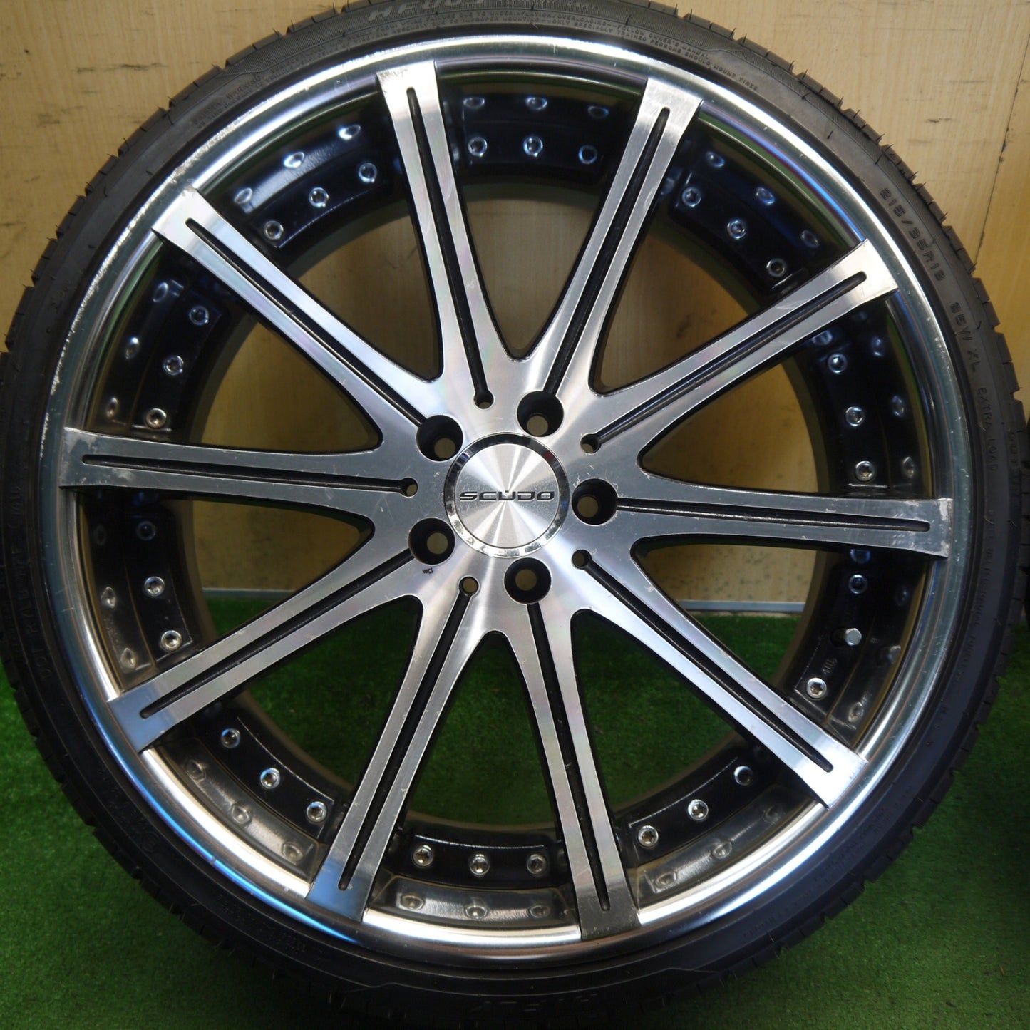 4本価格◎プリウス 等 GIALLA SCUDO X-ARMS 215/35R19 ハイフライ HF805 ジアラ 19インチ PCD100/5H◎6062906Hノ
