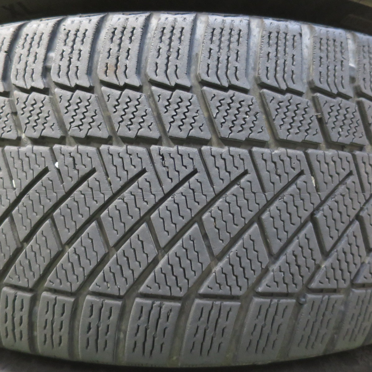 4本価格◎アウディ 等 BBS SR016 225/45R18 スタッドレス コンチネンタル コンチバイキング コンタクト6 18インチ PCD112/5H◎6081909イス