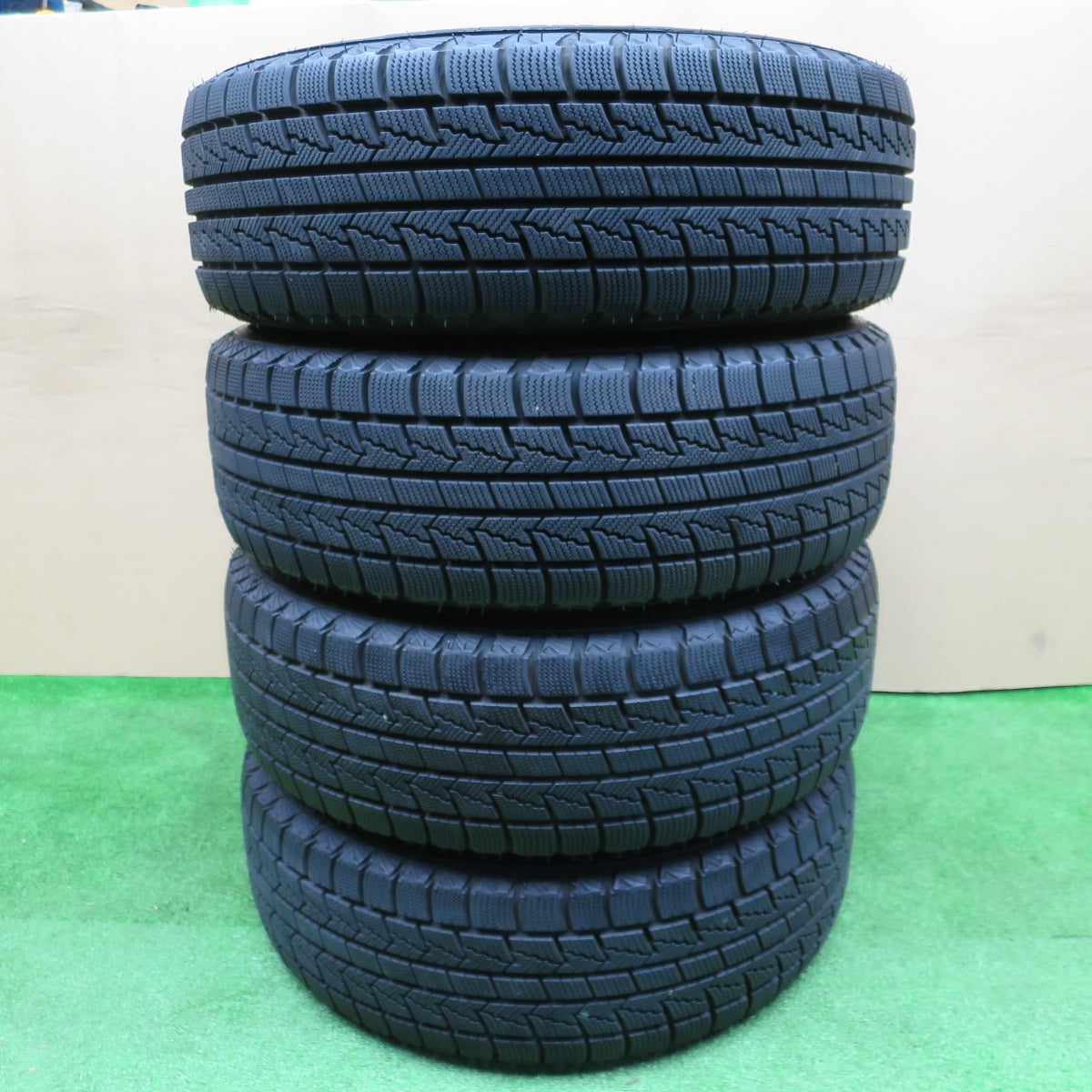 バリ溝！22年！9.5分★プリウス 等 LOXARNY SPORT 195/65R15 スタッドレス ネクセン ウィンガード アイス ロクサーニ スポーツ 15インチ PCD100/5H★5121305NKス