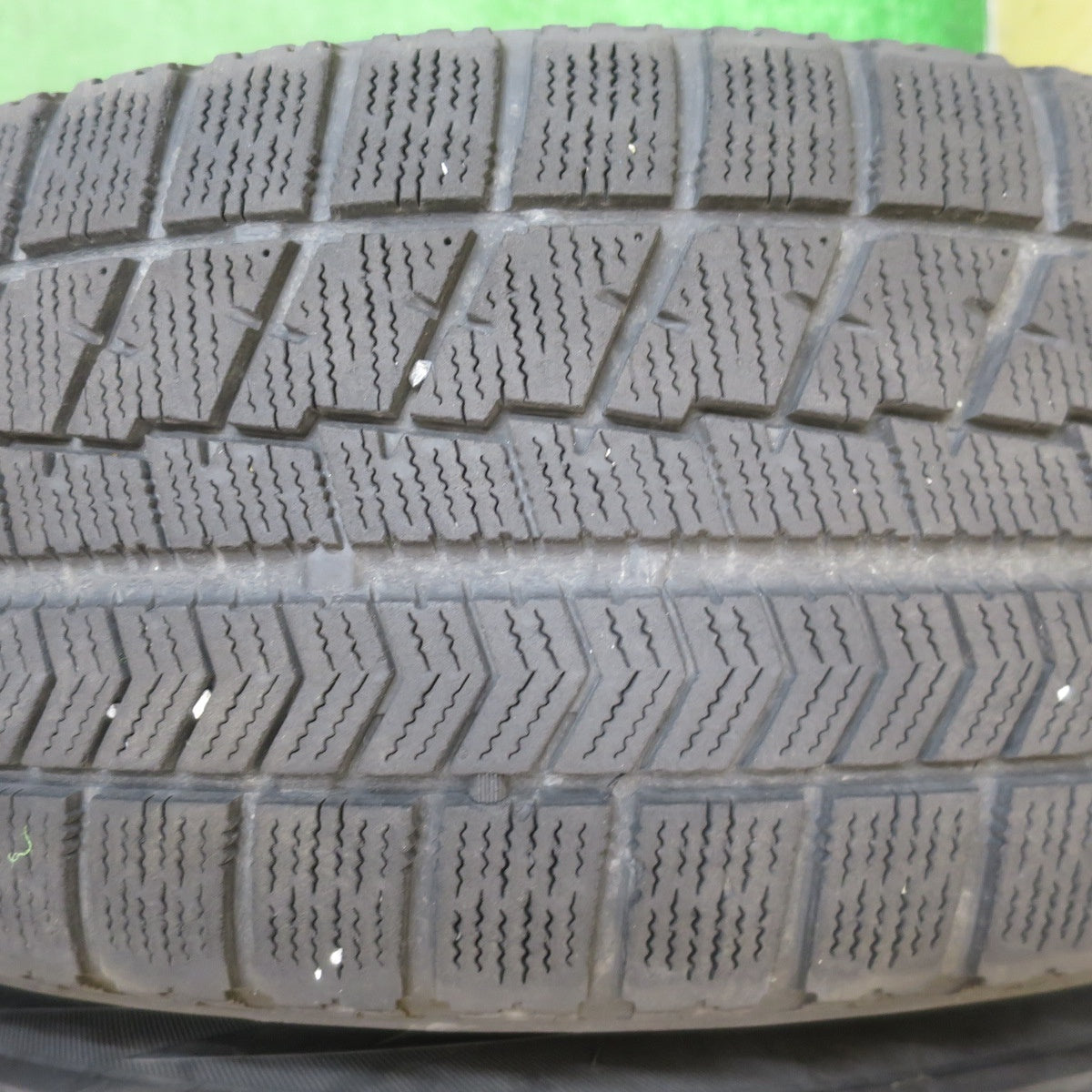 キレイ★スタッドレス 215/65R16 ブリヂストン ブリザック VRX ravrion RS01 ラブリオン 16インチ PCD114.3/5H★5070404NJス