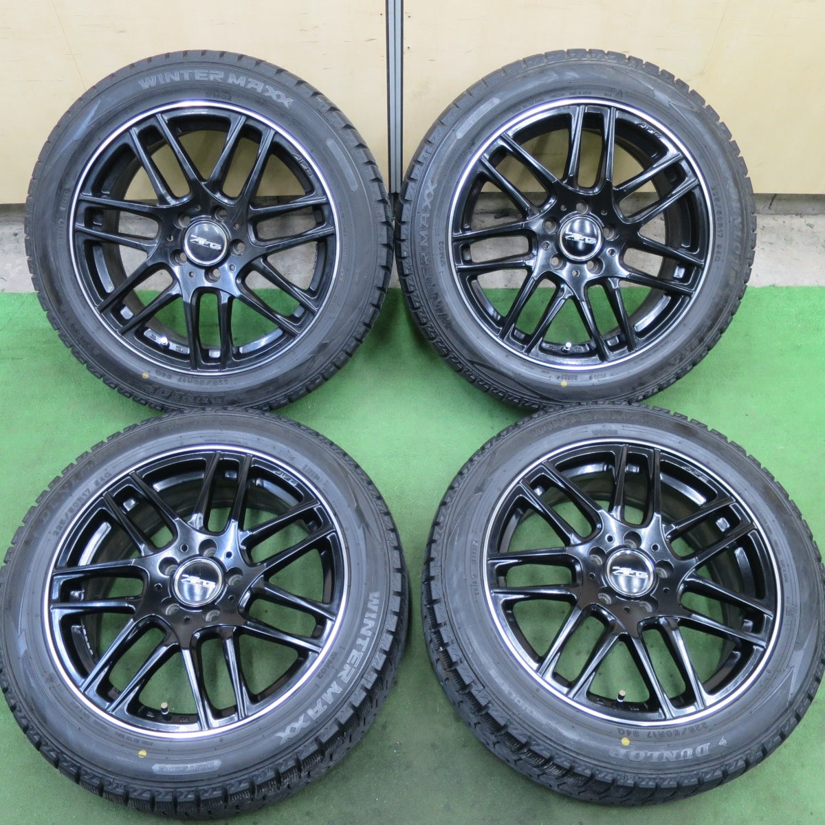 バリ溝！8.5分★ベンツ 等 EURO AFG 225/50R17 スタッドレス ダンロップ ウインターマックス WM02 17インチ ユーロ PCD112/5H★6022306TTス