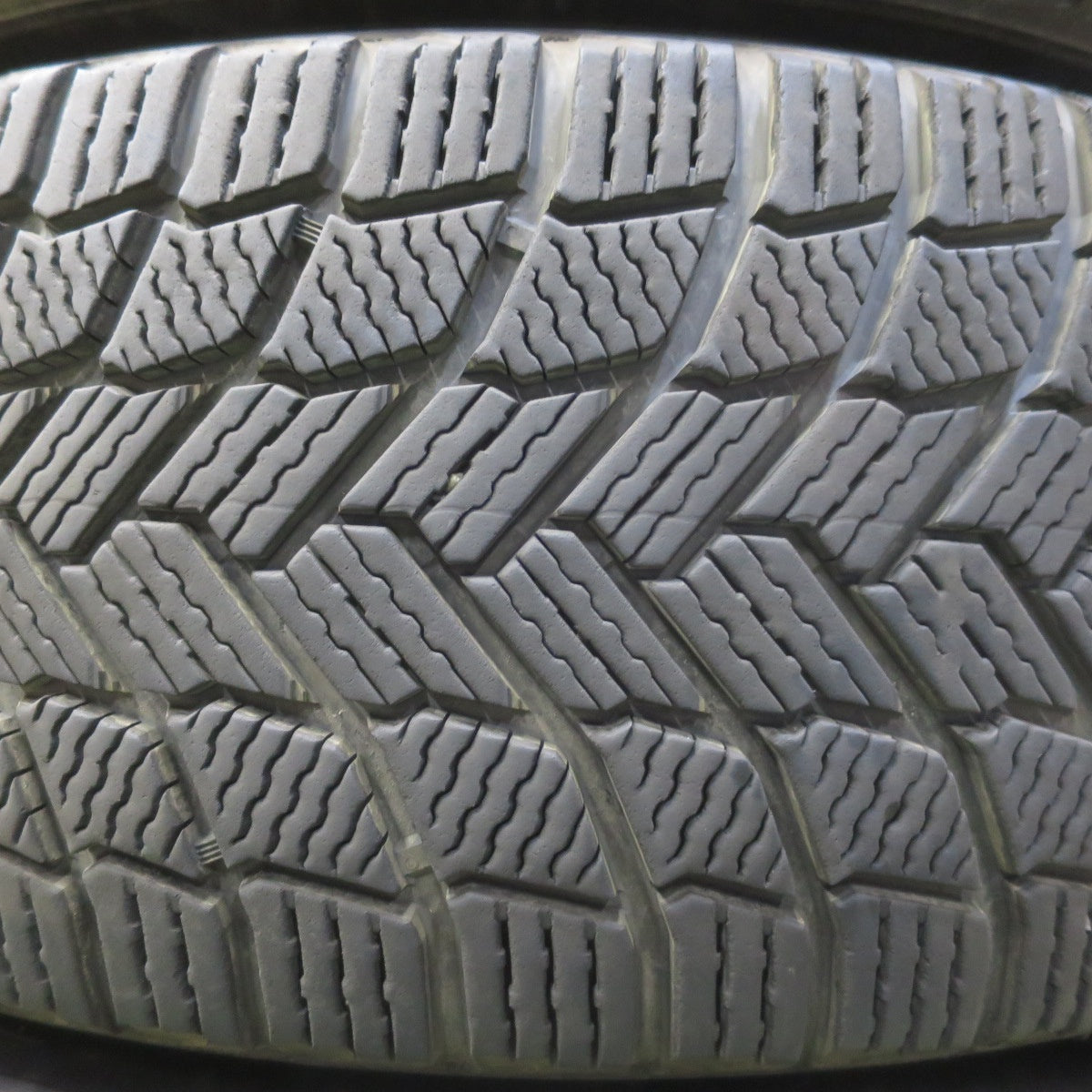 バリ溝！24年！キレイ！9分◎40系 アルファード 等 225/65R17 スタッドレス ミシュラン X-ICE SNOW SUV ravrion RS01 ラブリオン 17インチ PCD120/5H◎6071411イス