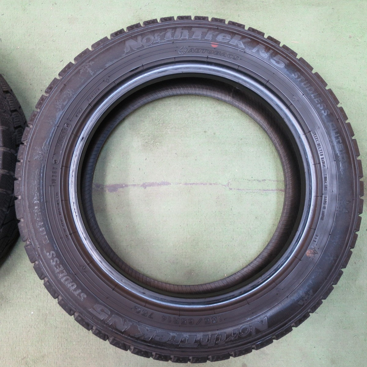 バリ溝！23年！9分★スタッドレス 155/65R14 オートバックス ノーストレック N5 タイヤ 14インチ N-BOX ラパン スペーシア ワゴンR タント ムーヴ 等★6042302イスタ