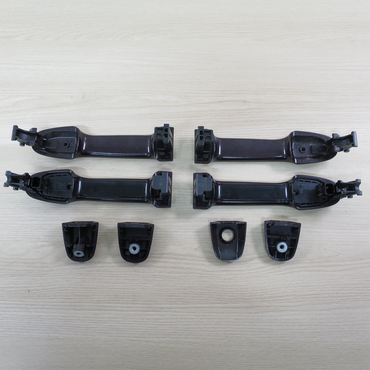 前後 左右 セット♪トヨタ アクア ヴィッツ 純正 ドア アウター ハンドル 型式 不明 1B03 8DJO J2144329 TOYOTA ドアノブ 外装 サイド カー パーツ♪ [送料無料]