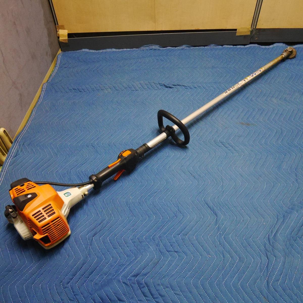 【岐阜発 直接引取限定】☆STIHL スチール エンジン 刈払機 FS26RC 刈り払い機 草刈機 草刈り機☆