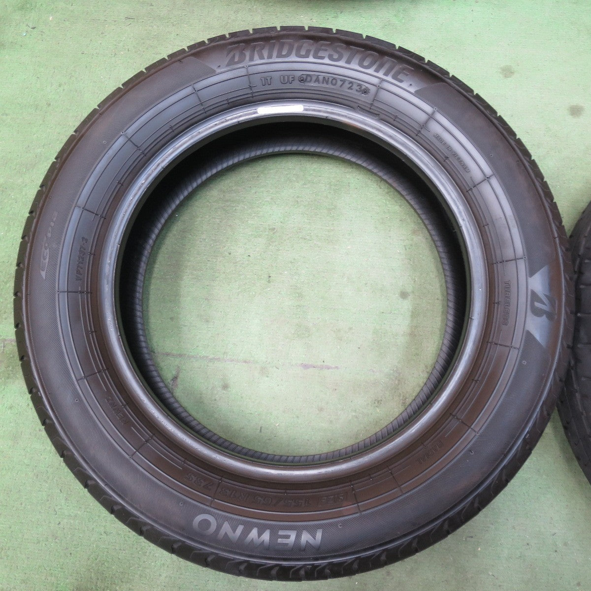 バリ溝！23年！8.5分★155/65R13 ブリヂストン NEWNO ニューノ 13インチ タイヤ ワゴンR ムーブ ラパン ライフ ザッツ ゼスト 等★6011711イノタ