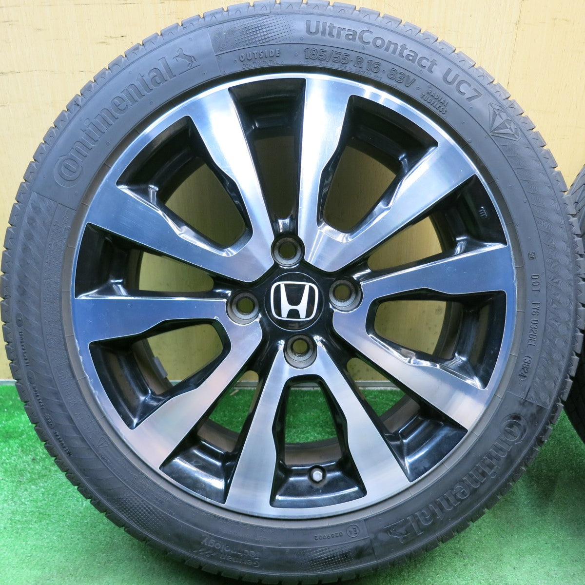 バリ溝！24年！9.5分◎ホンダ GE8 フィット RS 純正 185/55R16 コンチネンタル ウルトラコンタクト UC7 16インチ PCD100/4H◎6080605HAノ