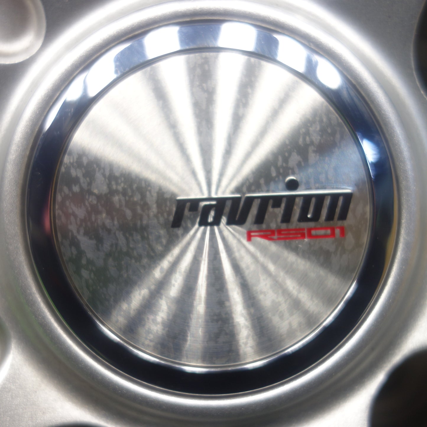 バリ溝！キレイ！9.5分★スタッドレス 225/60R18 グッドイヤー アイスナビ SUV ravrion RS01 ラブリオン 18インチ PCD114.3/5H★6011004KTス