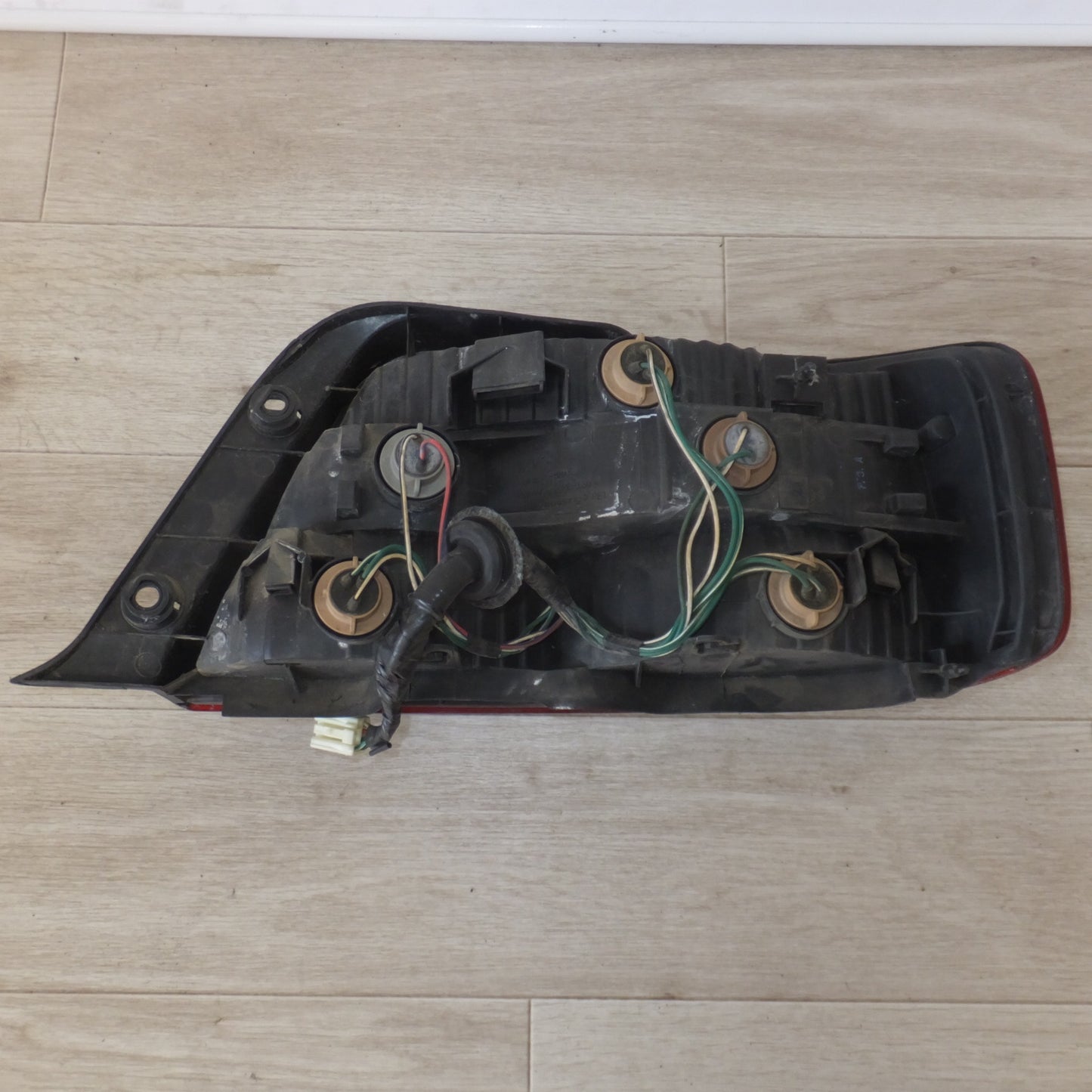 [送料無料] ★トヨタ TOYOTA 純正 チェイサー JZX100 テールライト ICHIKOH 22-68 左(9)★