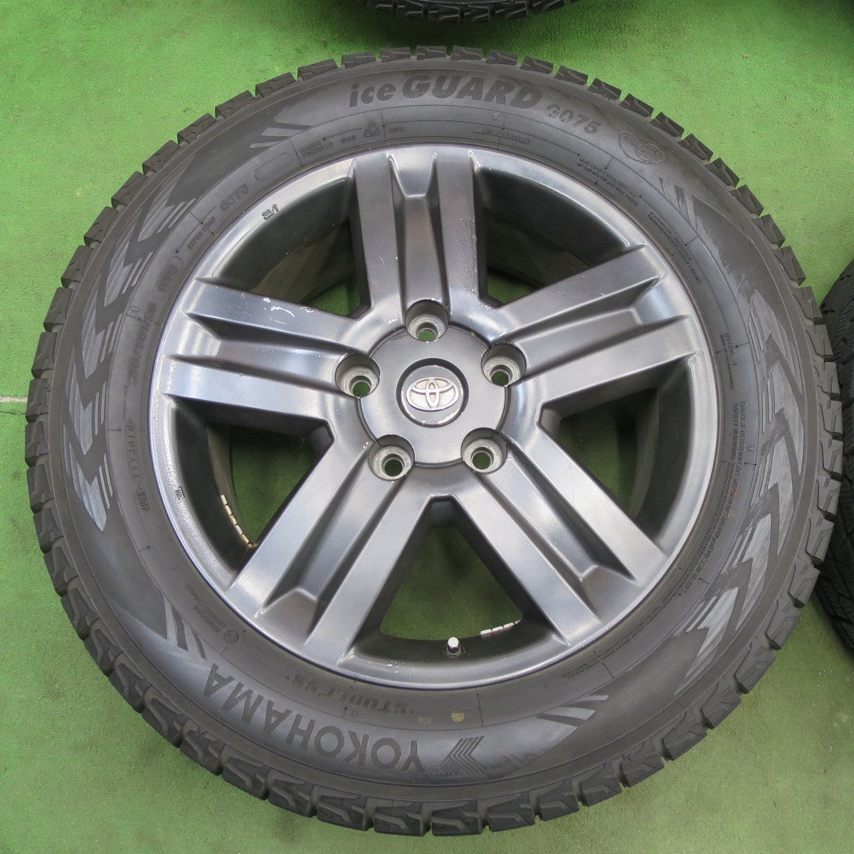 バリ溝！9.5分★トヨタ US タンドラ 純正 275/55R20 スタッドレス ヨコハマ アイスガード G075 20インチ PCD150/5H★6013107ナス
