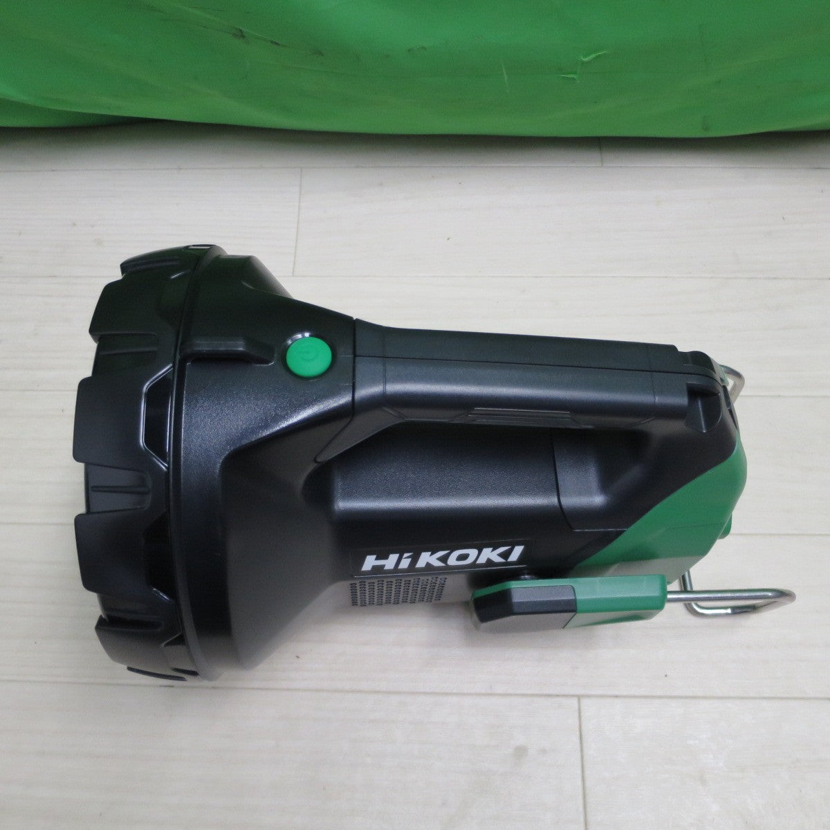 [送料無料] 未使用☆HIKOKI ハイコーキ コードレス サーチライト UB18DA DC14.4/18V ワークライト 照明 作業灯 懐中電灯☆