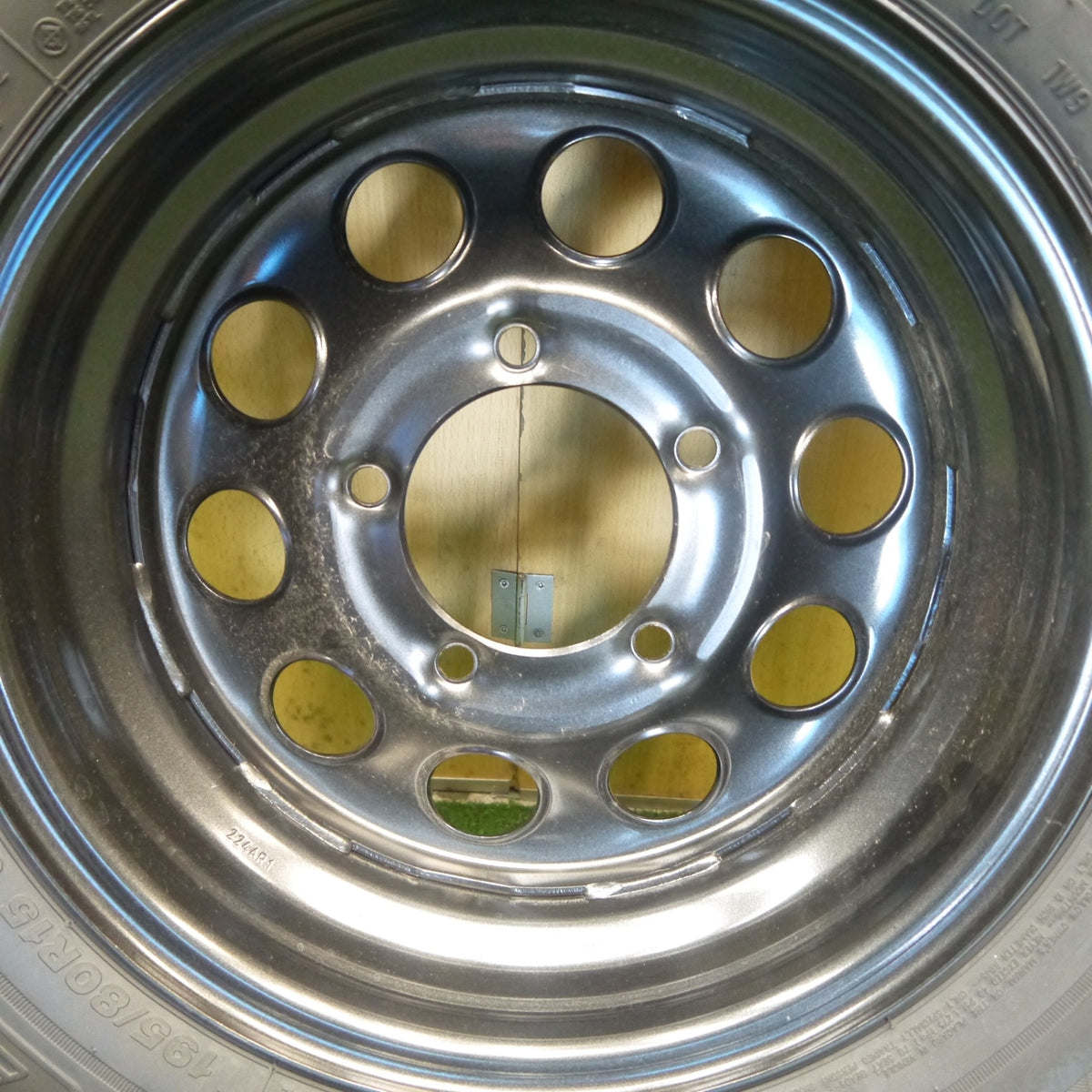 新車外し！25年！1本◎スズキ ジムニー ノマド 純正 スチール 195/80R15 ブリヂストン デューラー H/L 852 スペア 15インチ PCD139.7/5H◎6082602Hノ