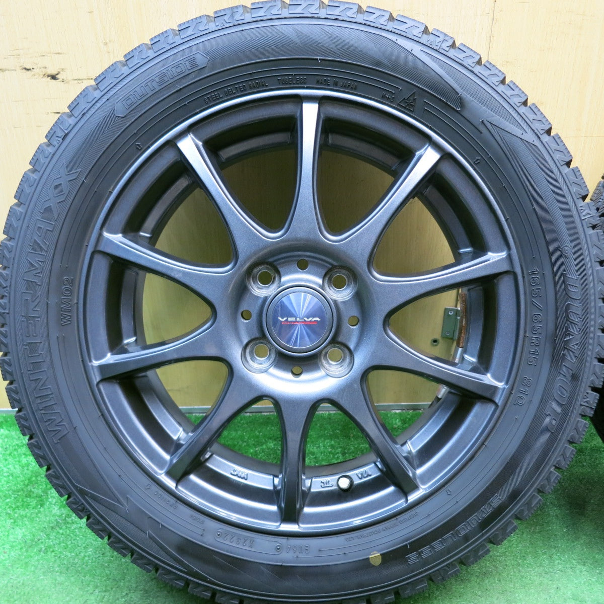 バリ溝！22年！キレイ！9.5分★スタッドレス 165/65R15 ダンロップ ウインターマックス WM02 VELVA CHARGE ヴェルヴァ 15インチ 軽サイズ タフト 等 PCD100/4H★5081002HAス