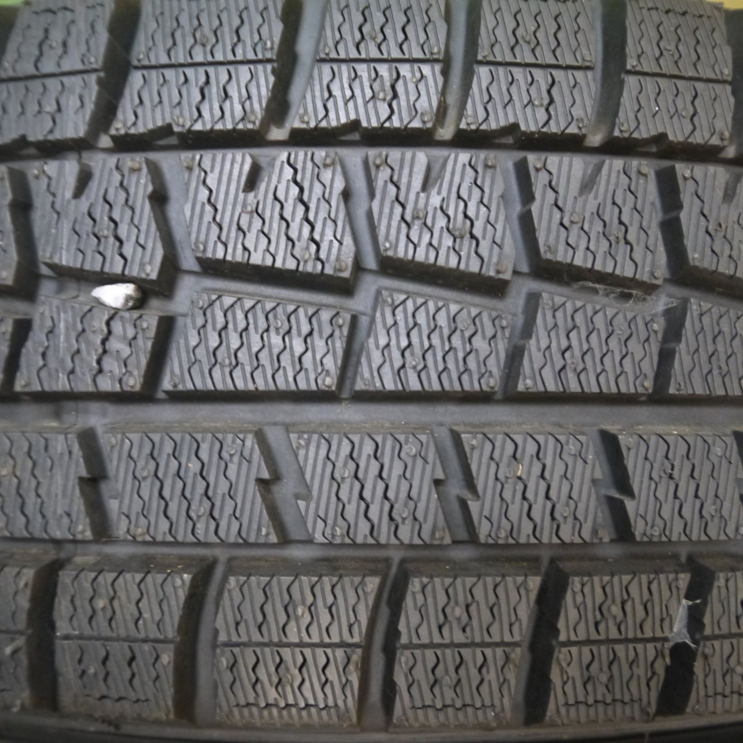 *送料無料* 超バリ溝！ほぼ10分★スタッドレス 175/65R15 ダンロップ ウインターマックス WM01 BROOK ブルック 15インチ PCD100/4H★4060411Hス