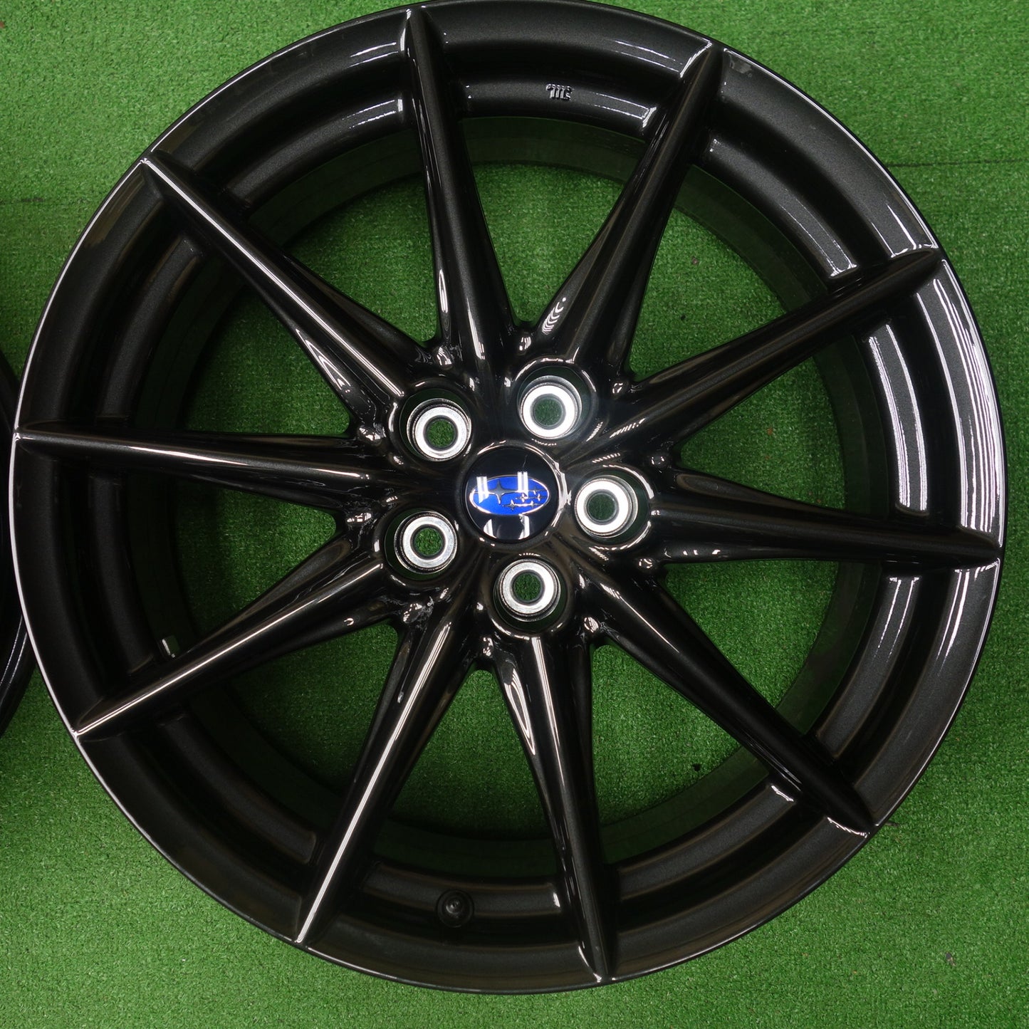 新車外し★スバル BRZ ZD8 トヨタ GR86 ZN8 純正 ホイール 18インチ 18×7.5J PCD100/5H★6062603KTホ