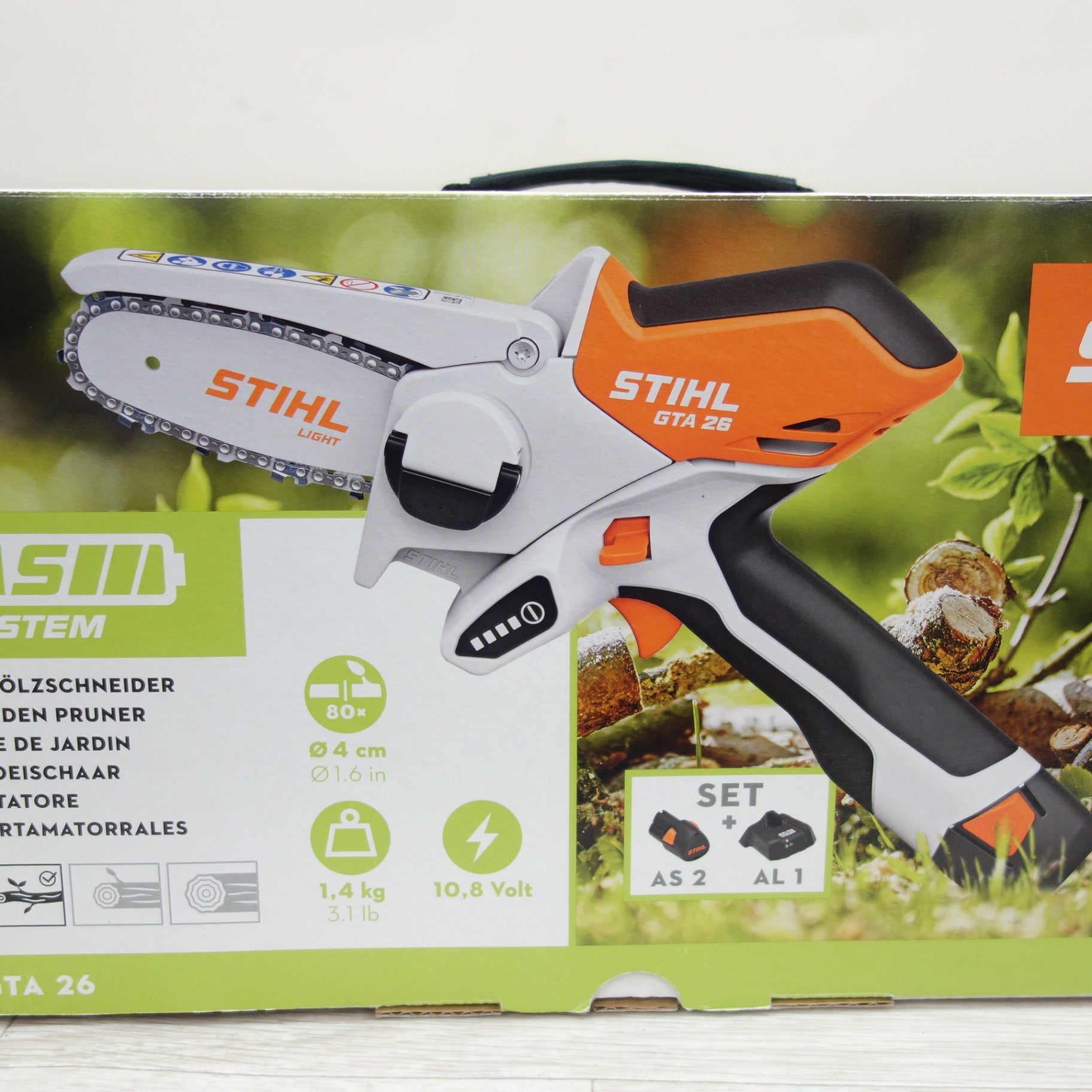 送料無料] 未使用☆STIHL バッテリー ガーデンカッター GTA26 充電式