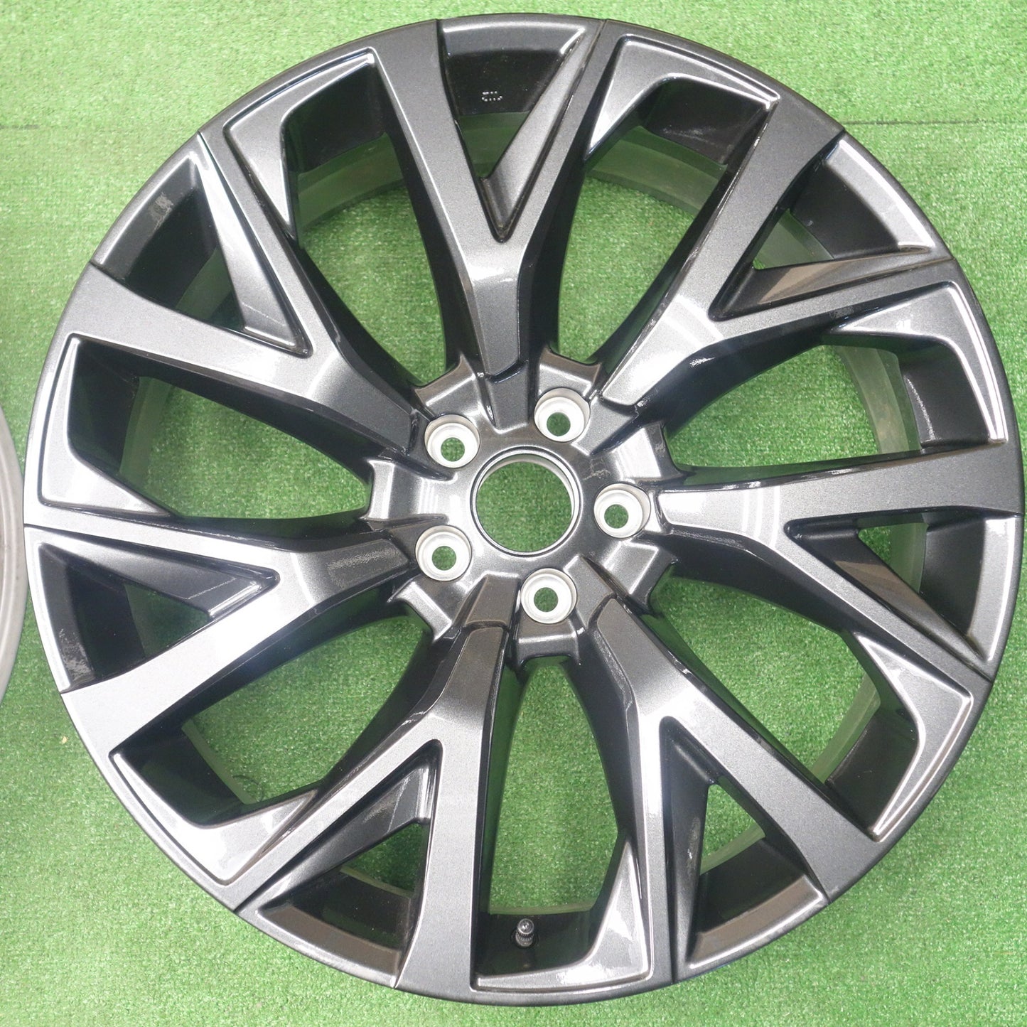 新車外し★トヨタ 現行 クラウン エステート Zグレード 純正 ホイール 21インチ 21×8.5J PCD114.3/5H★6021405KTホ