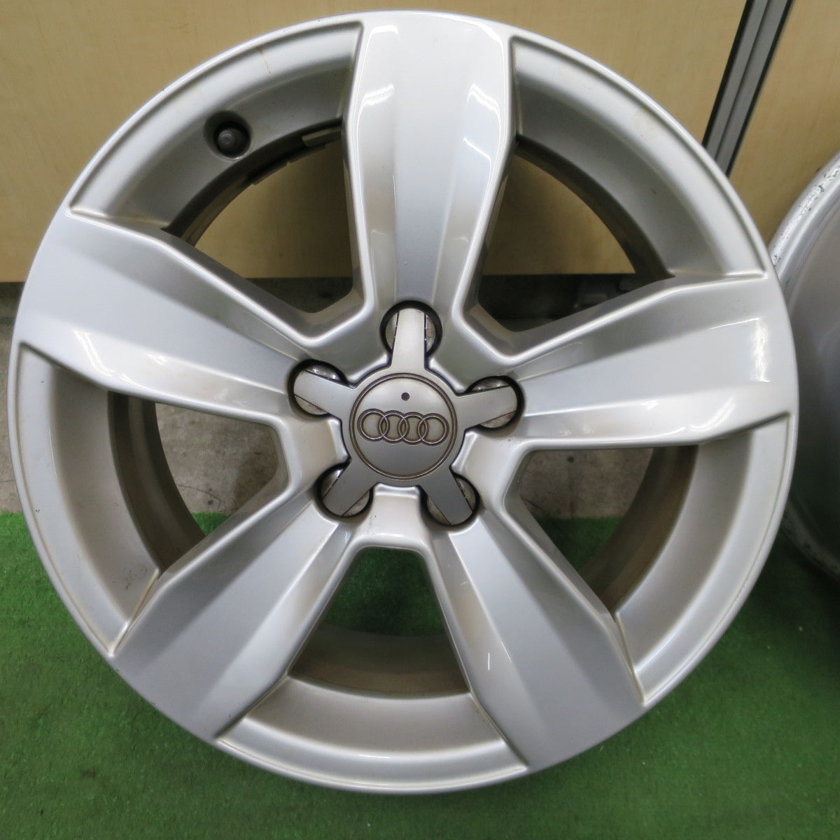 4本価格★アウディ A1 8X 純正 ホイール 15インチ 15×6.0J PCD100/5H★6020701NGホ