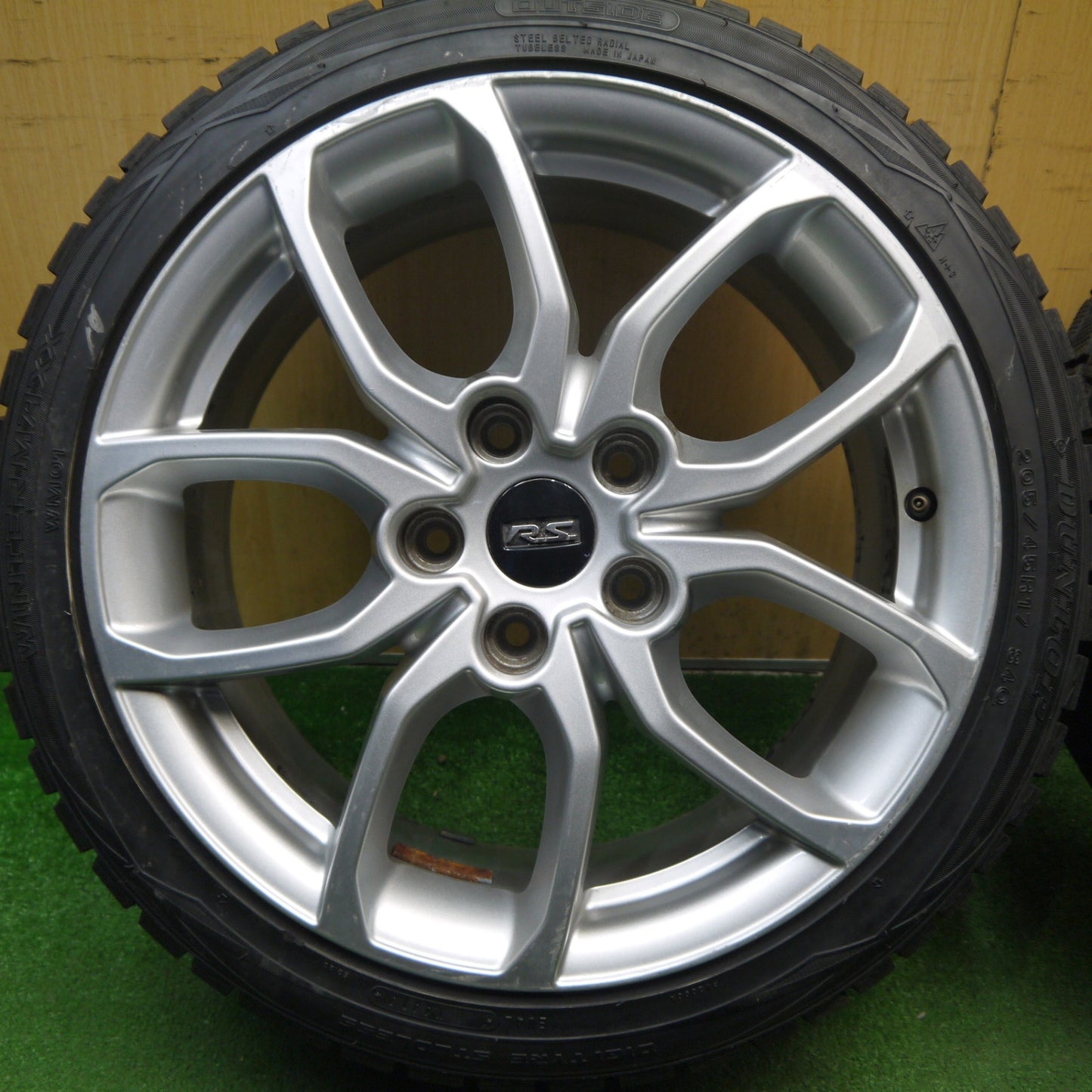 4本価格★ルノー ルーテシア RS 純正 205/45R17 スタッドレス ダンロップ ウインターマックス WM01 17インチ R.S. PCD114.3/5H★6033108Hス