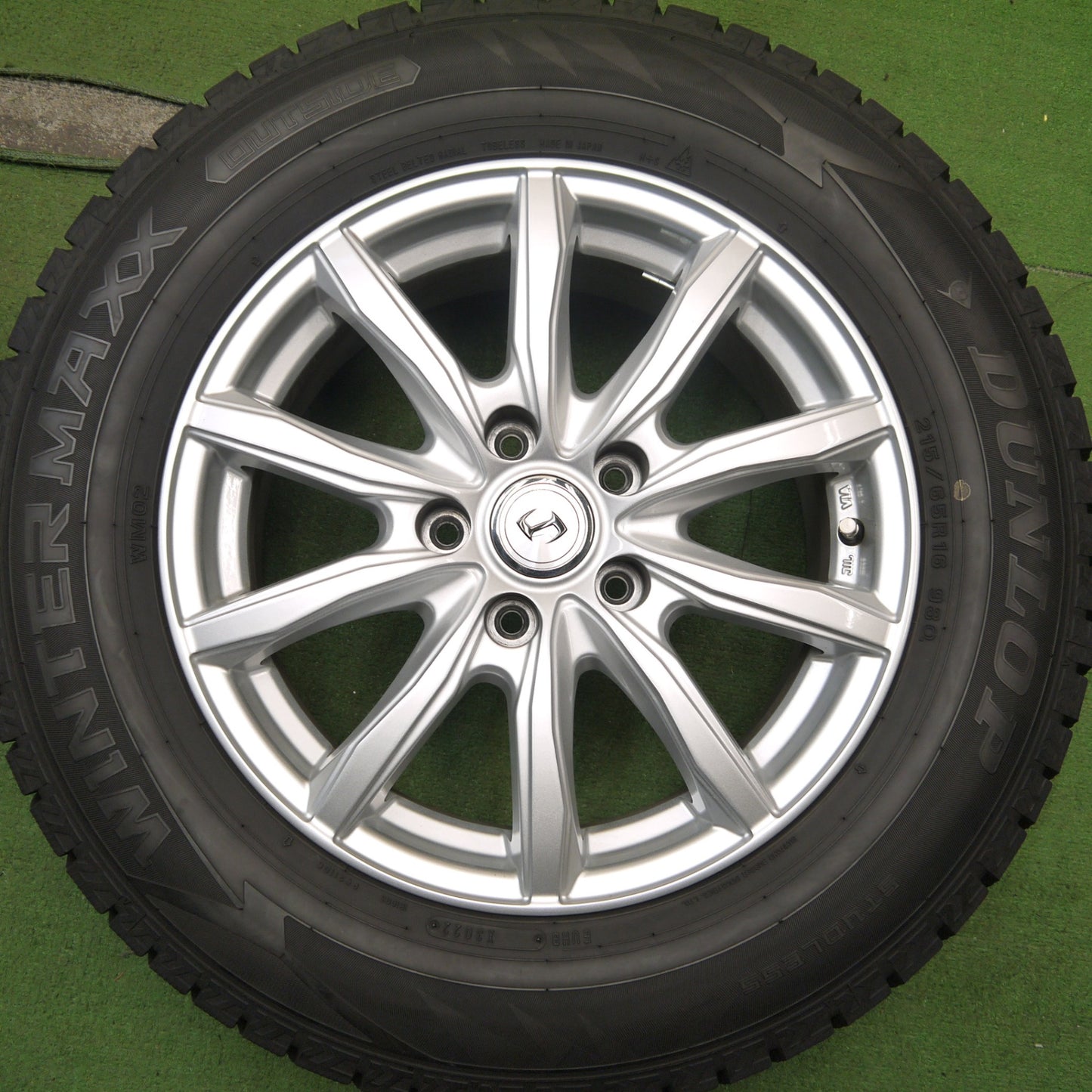 バリ溝！22年！キレイ！9.5分★スタッドレス 215/65R16 ダンロップ ウインターマックス WM02 社外 アルミ 16インチ PCD114.3/5H★5061003Hス