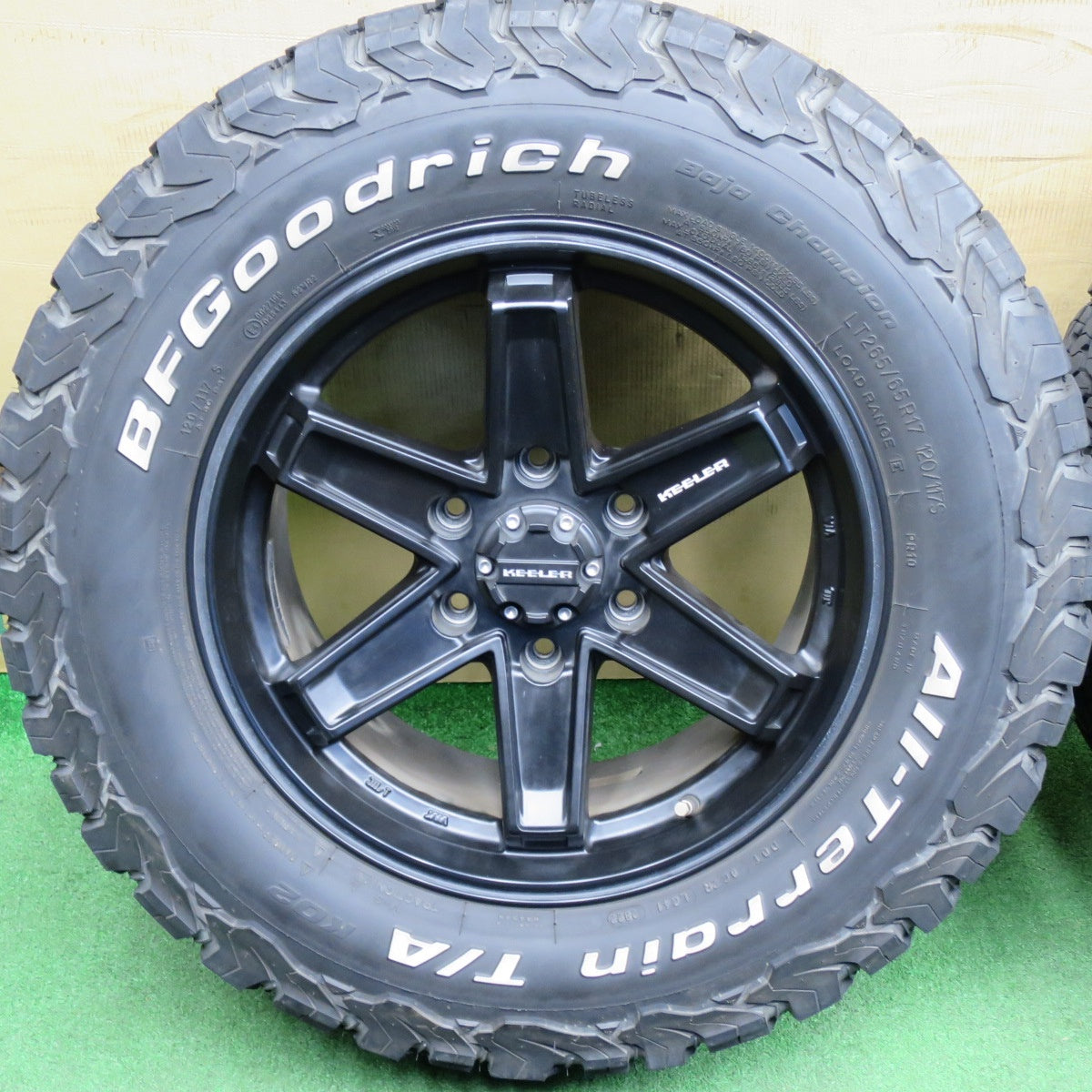 バリ溝！22年！キレイ！9.5分★KEELER TACTICS 265/65R17 120/117S BFグッドリッチ All-Terrain T/A KO2 キーラー タクティクス 17インチ PCD139.7/6H★6031203NKノ