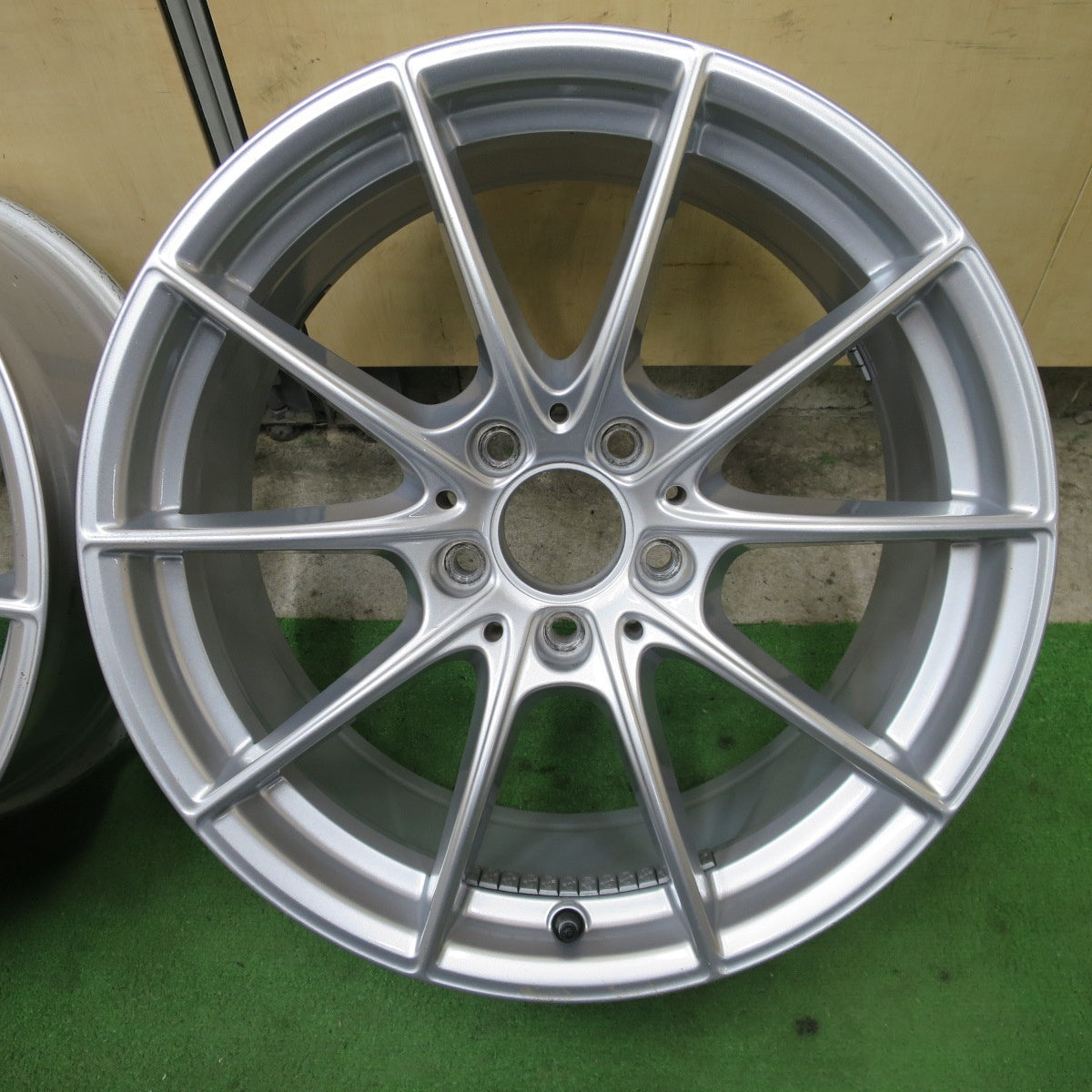 キレイ★ベンツ W223 Sクラス 純正 ホイール 18インチ 18×8J PCD112/5H★6051601NGホ
