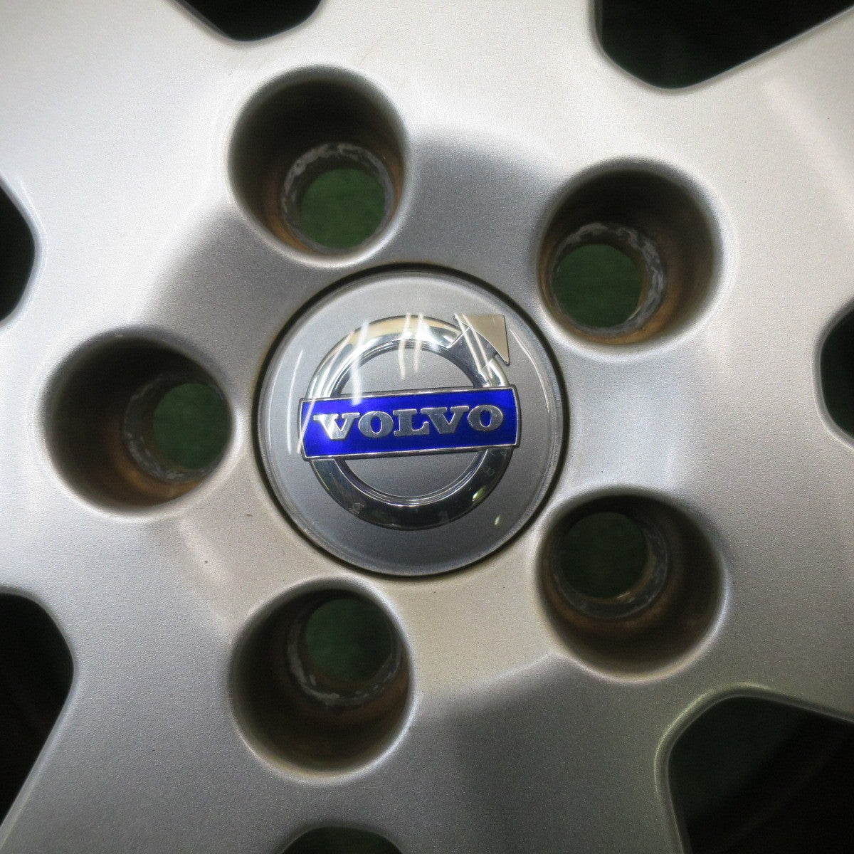 4本価格★ボルボ V50 S40 純正 205/55R16 ヨコハマ エコス ES31 16インチ PCD108/5H★6021102NJノ