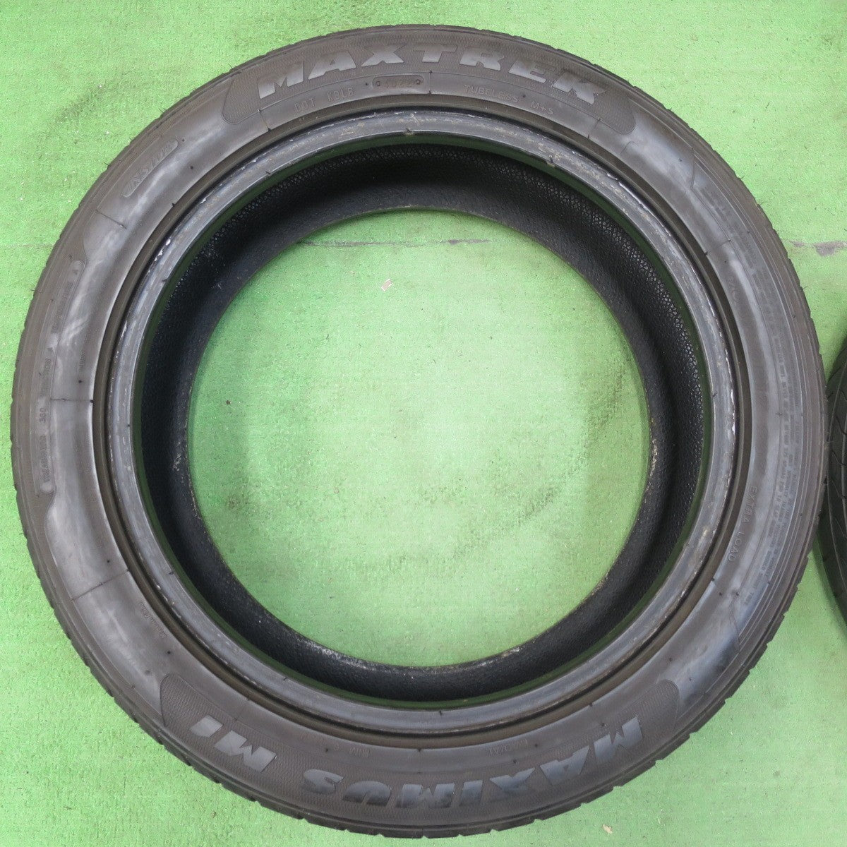 [送料無料] 4本価格！22年★205/50R17 マックストレック MAXIMUS M1 タイヤ 17インチ セレナ アクセラ インプレッサ 等★5011504イノタ