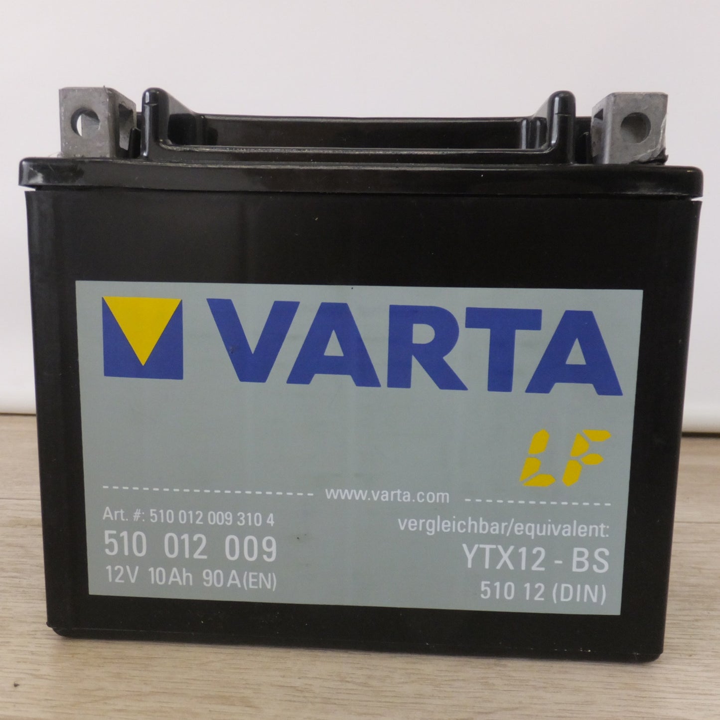 [送料無料] 未使用★VARTA 二輪車用バッテリー YTX12-BS　ホンダ カワサキ ヤマハ　510 012 009 12V 10Ah 90A★