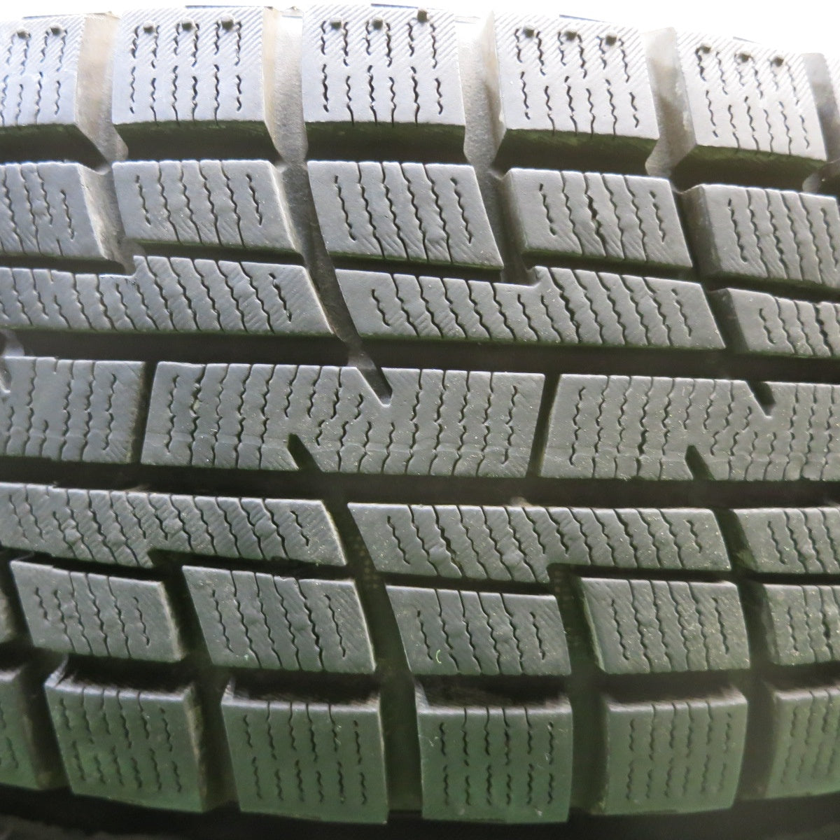 バリ溝！23年！9.5分以上★スタッドレス 155/65R13 プラクティバ アイス BP02 ヨコハマ SPORT GRAHT 13インチ PCD100/4H★5121309HAス