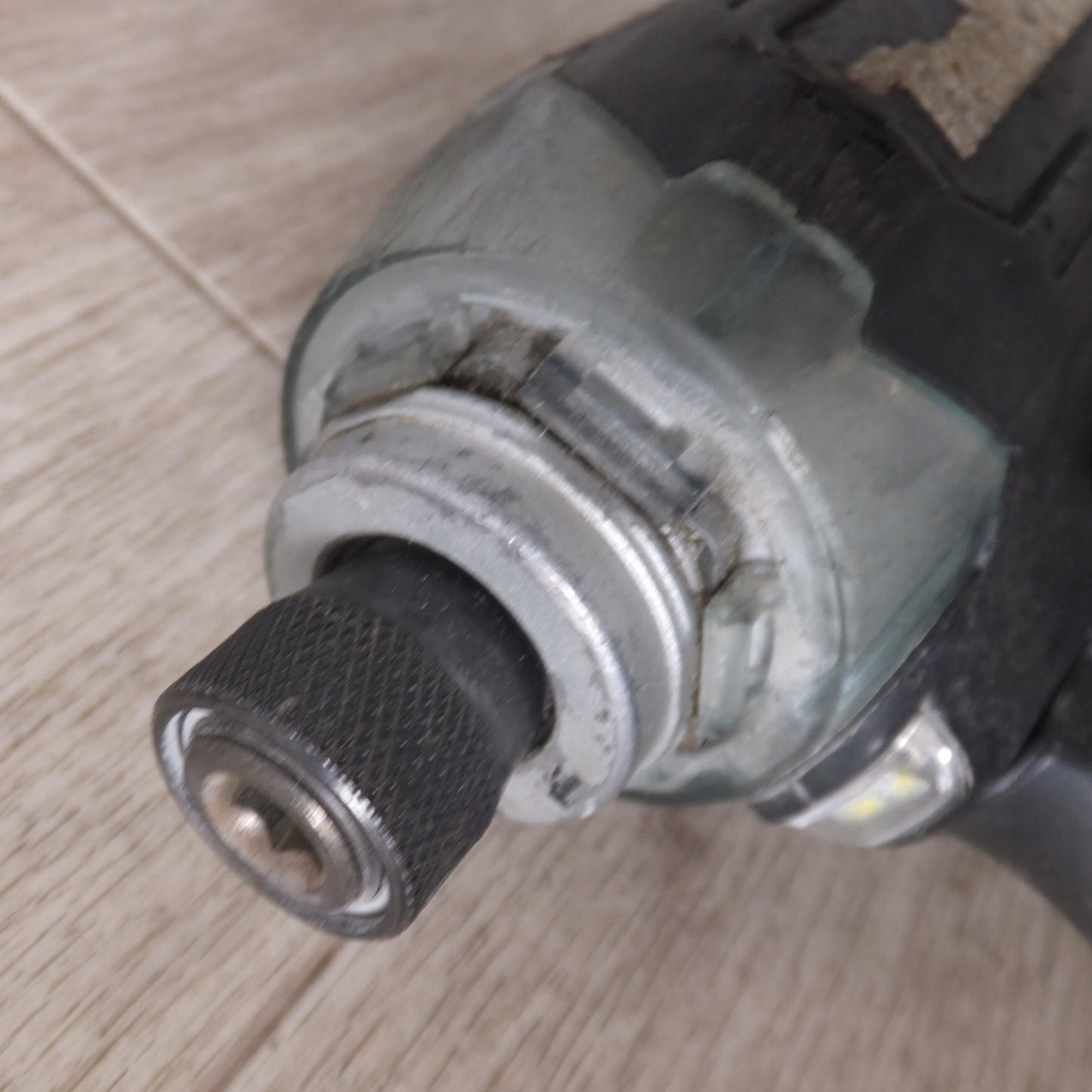 [送料無料] ★マキタ makita 充電式インパクトドライバ TD170D　バッテリ BL1850B　セット★