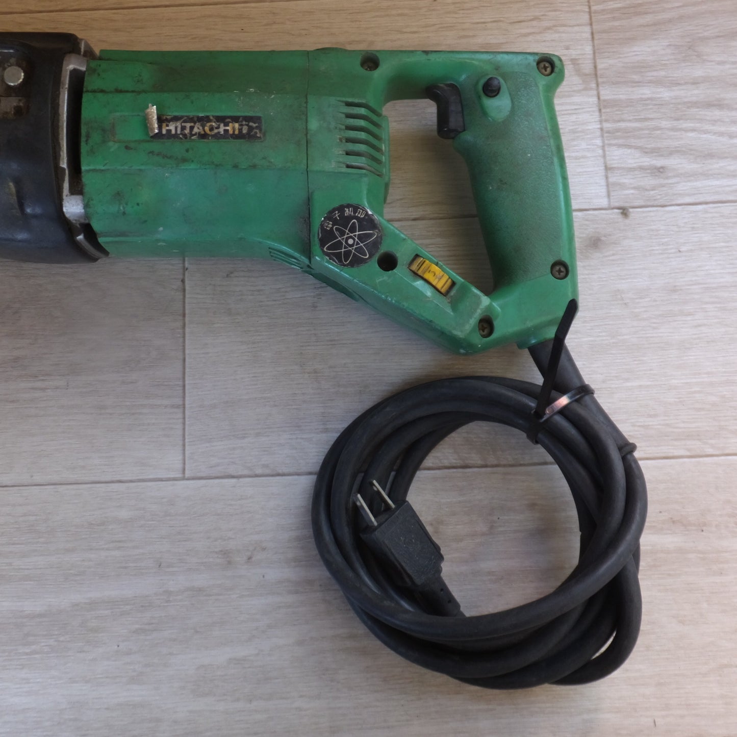 [送料無料] 現状品★日立 HITACHI 115mm 電子セーバソー CR10V　100V 50/60Hz 650W 6.8A★