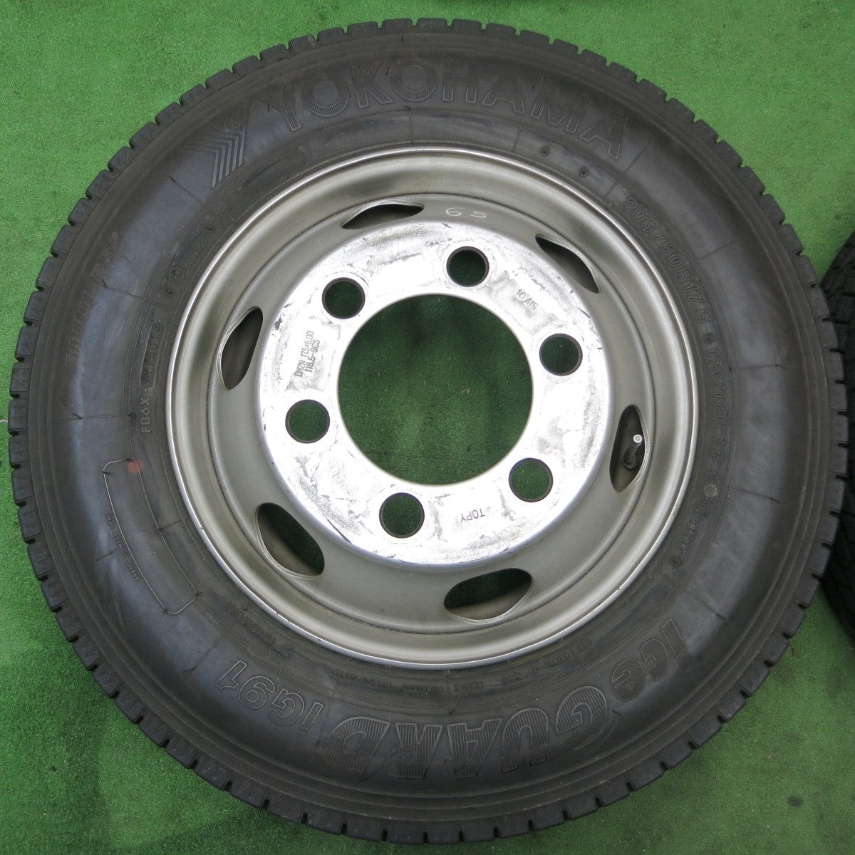 バリ溝！9分★トラック 205/80R17.5 120/118L 12PR スタッドレス ヨコハマ アイスガード iG91 TOPY スチール 17.5インチ 118.5-9CS PCD222.25/6H★5060301ナス