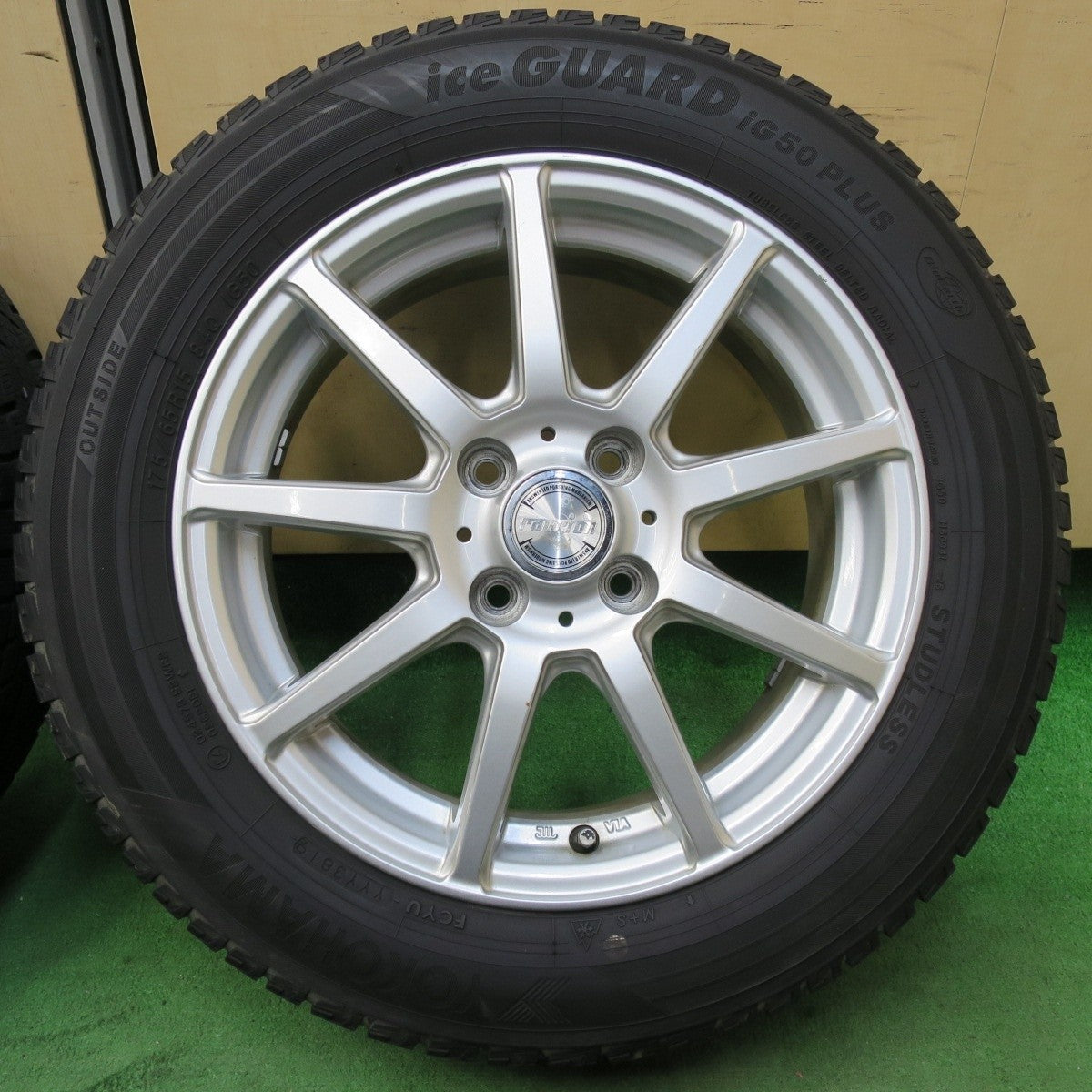 4本価格★スタッドレス 175/65R15 ヨコハマ アイスガード iG50 プラス ravrion ラブリオン 15インチ PCD100/4H★5021101イス