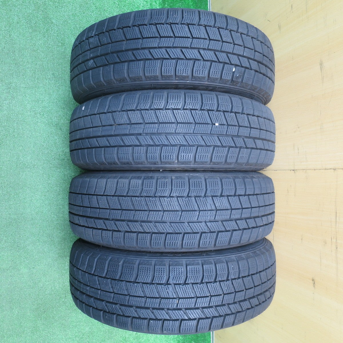 バリ溝！23年！8.5分★スタッドレス 165/65R14 オートバックス ノーストレック N5 VELVA CHARGE ヴェルヴァ 14インチ PCD100/4H★5111110NJス