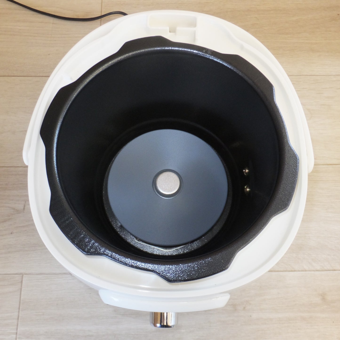 [送料無料] キレイ★新津興器 電気圧力鍋 HOME SWAN SDA-60　呼び容量 2.5L　AC100V 50/60Hz★