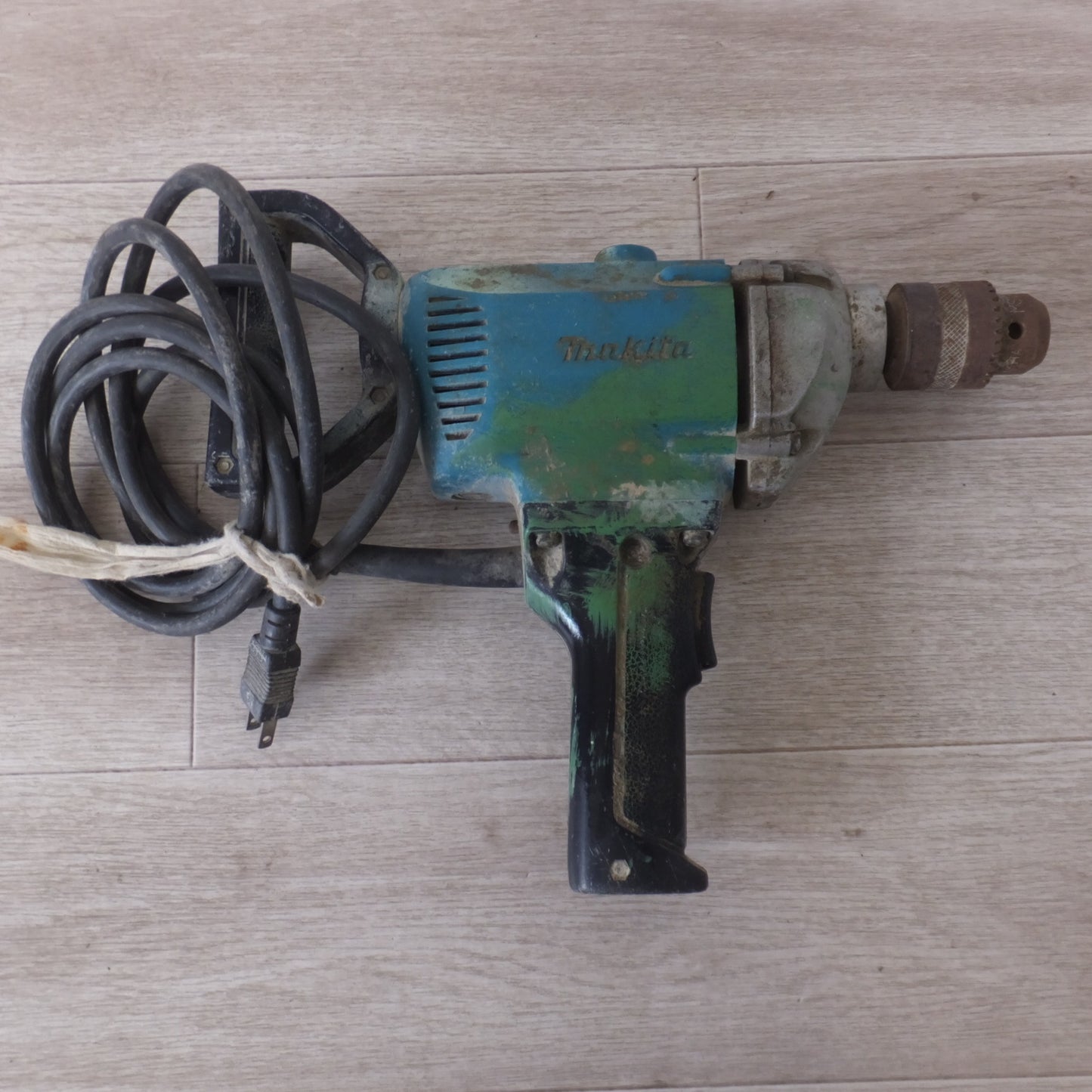 [送料無料] ★マキタ makita 13mm ドリル 6013BR　100V 620W 50-60Hz★