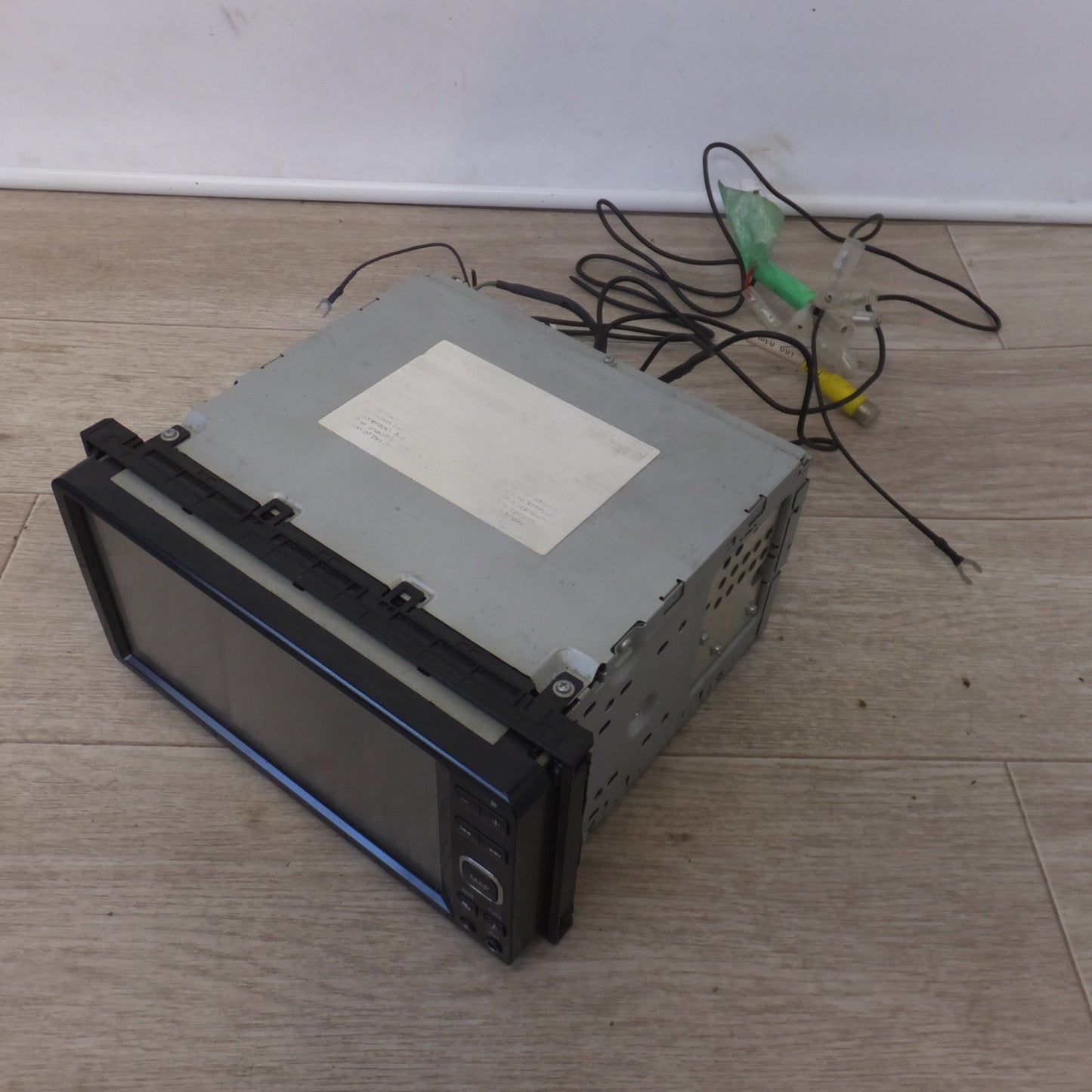 [送料無料] ★パナソニック製 ダイハツ 純正 メモリーナビゲーション NSZN-W60 08545-K9050[17]★