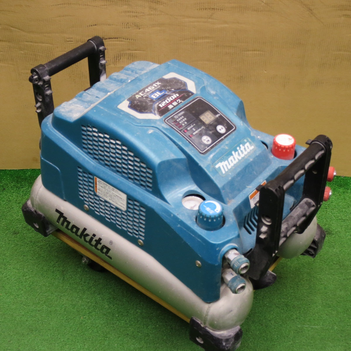 [送料無料] ◆マキタ エア コンプレッサ AC461X 容量 8L 高圧 常圧 エアー ツール 工具 100V makita◆